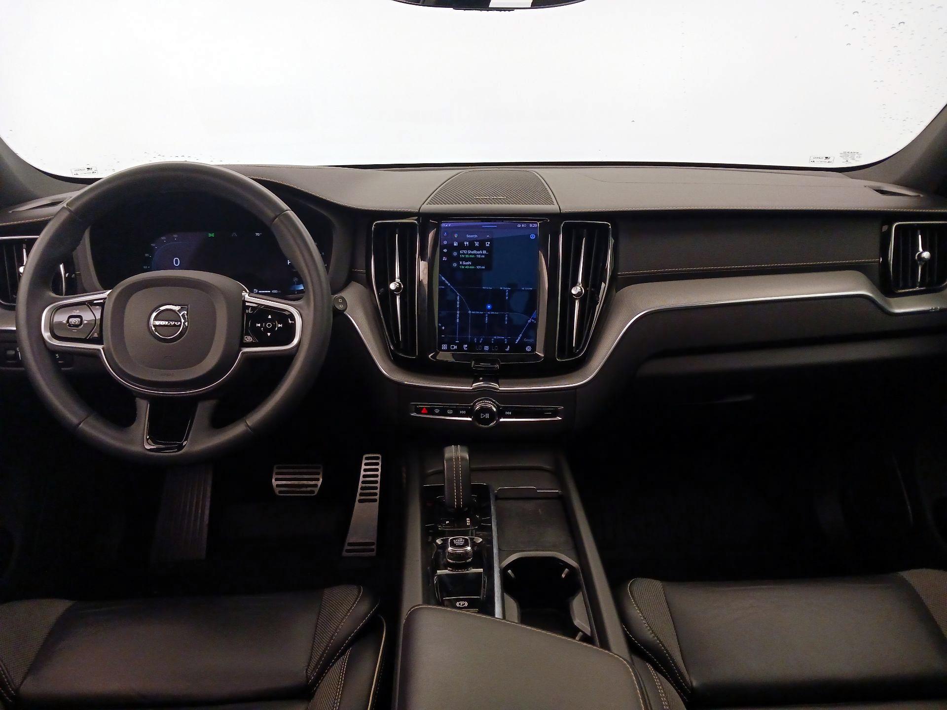 Thumbnail: 2022 Volvo XC60 - 9