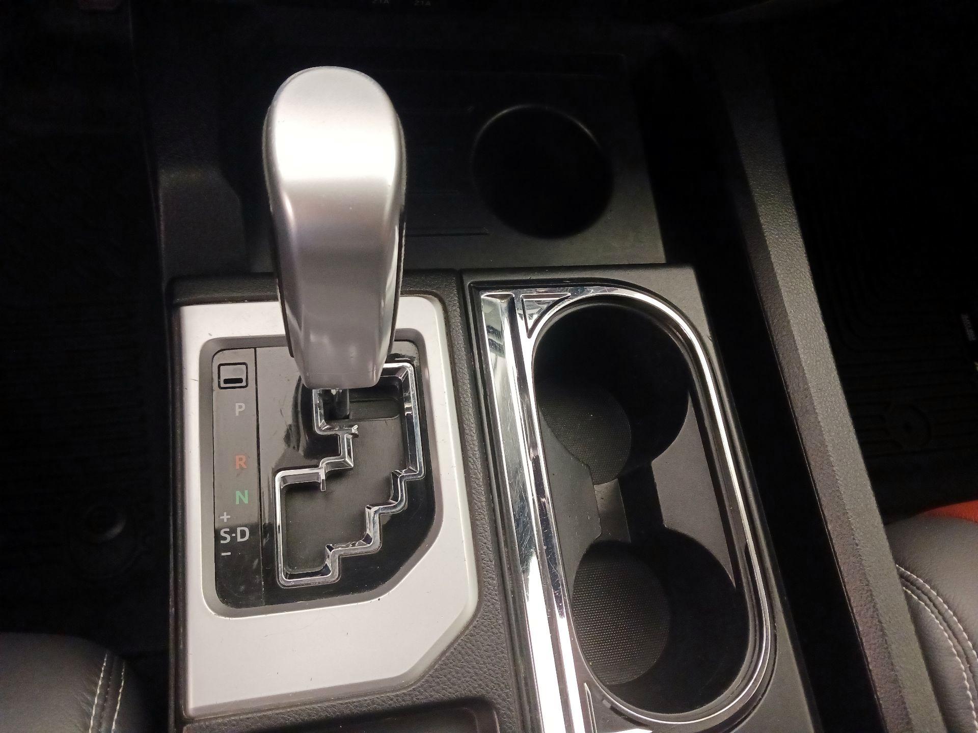 Thumbnail: 2020 Toyota Tundra - 17