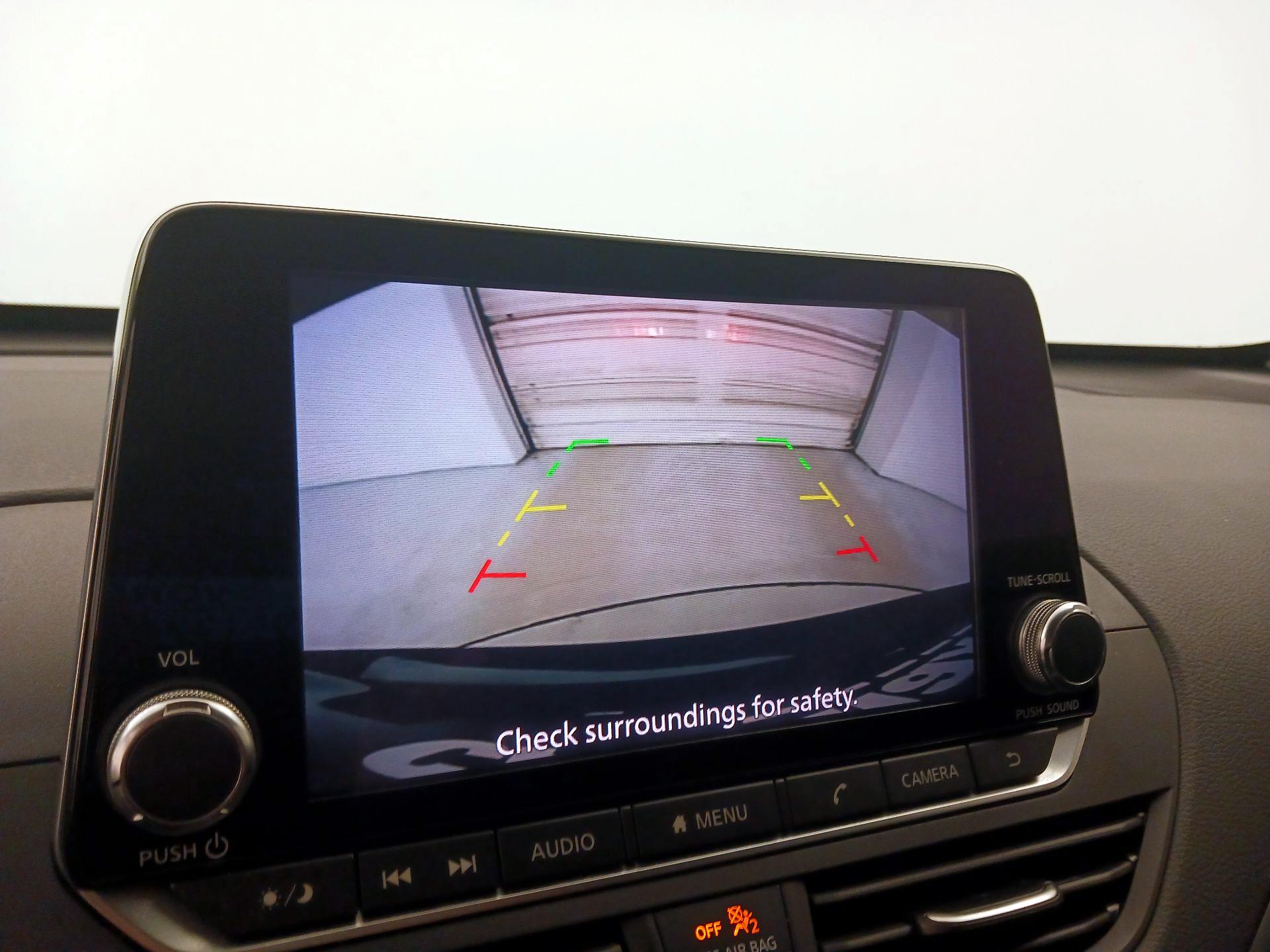 Thumbnail: 2020 Nissan Altima - 14