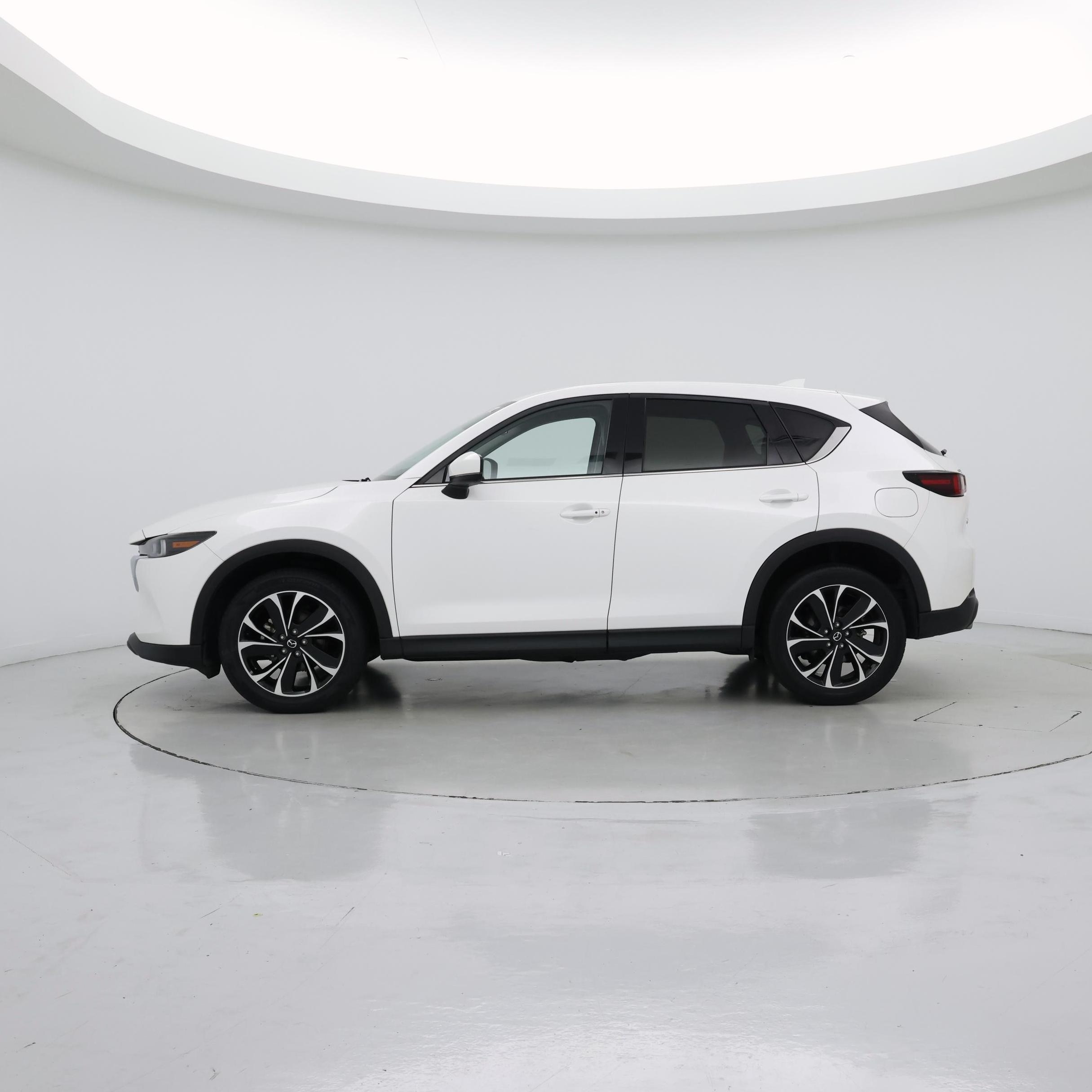 Thumbnail: 2022 Mazda CX-5 - 3