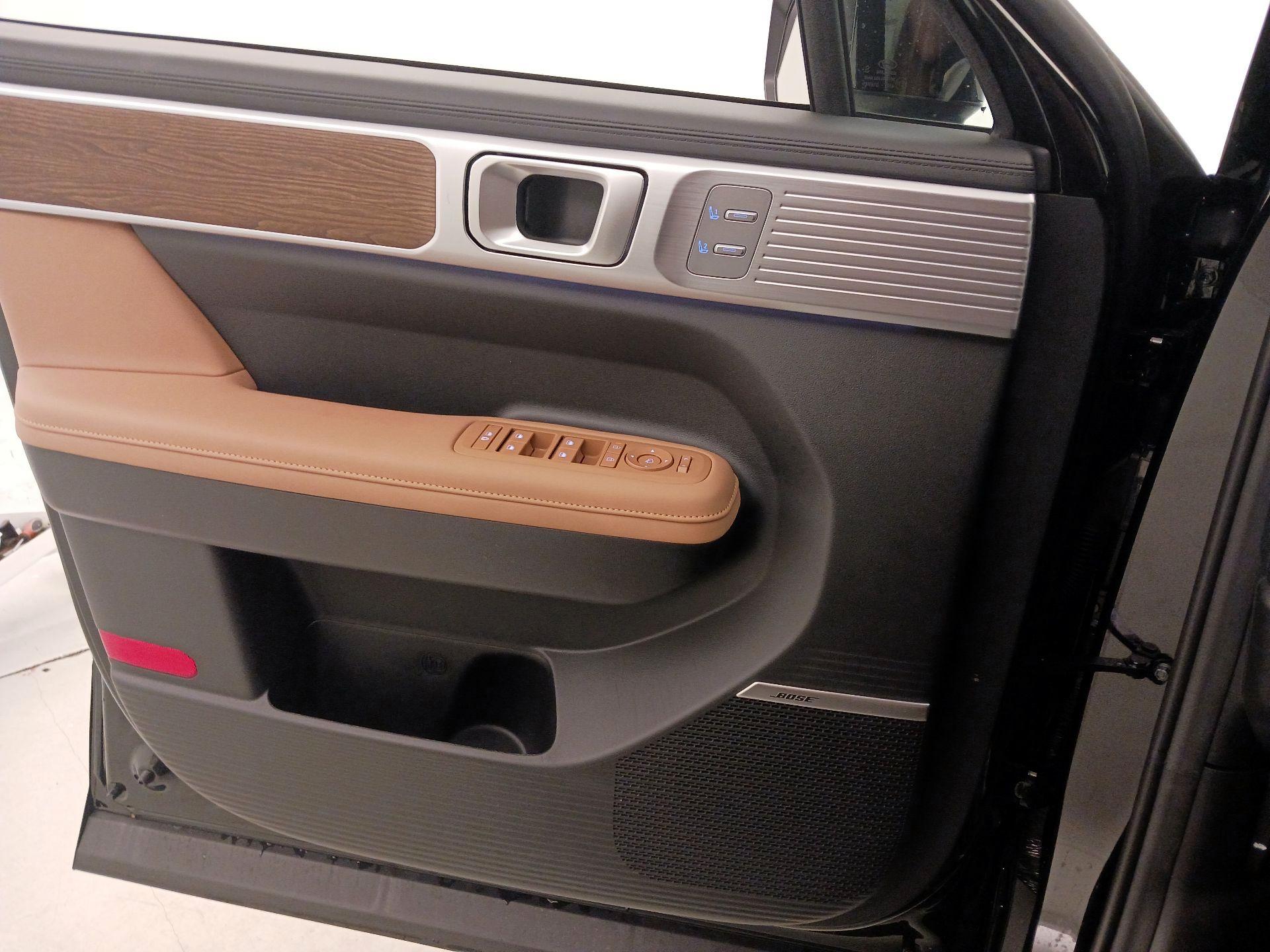 Thumbnail: 2025 Hyundai Santa Fe - 12