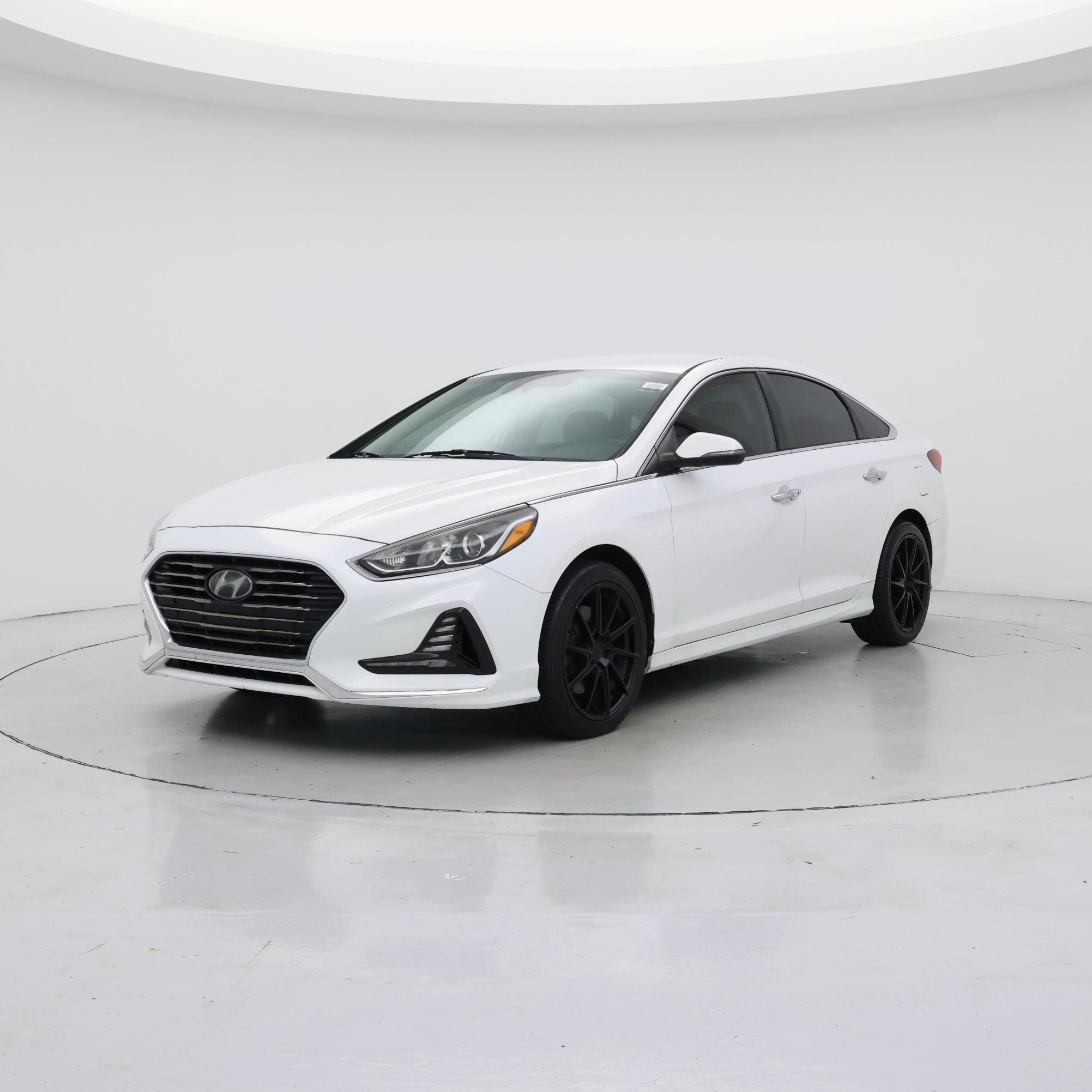 Thumbnail: 2018 Hyundai Sonata - 4