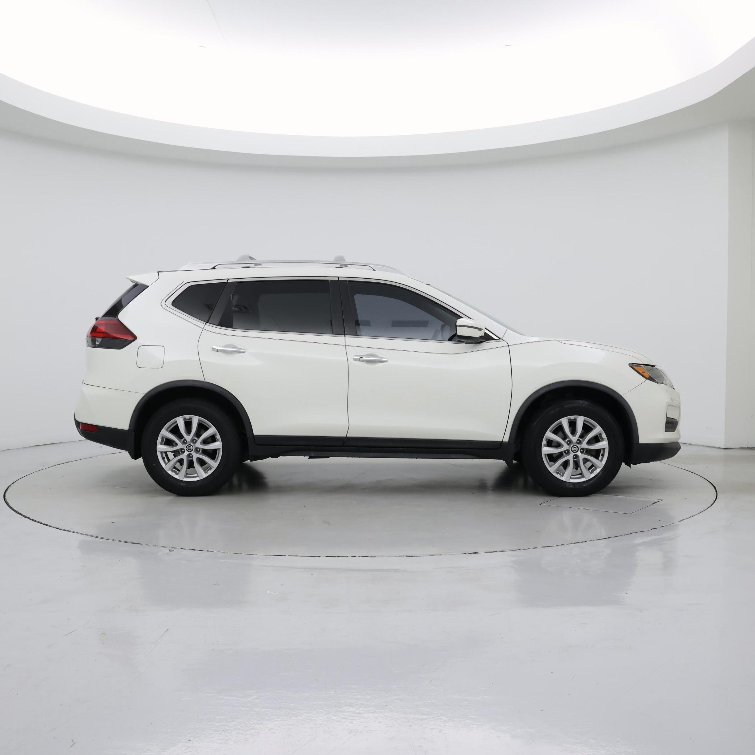 Thumbnail: 2019 Nissan Rogue - 7