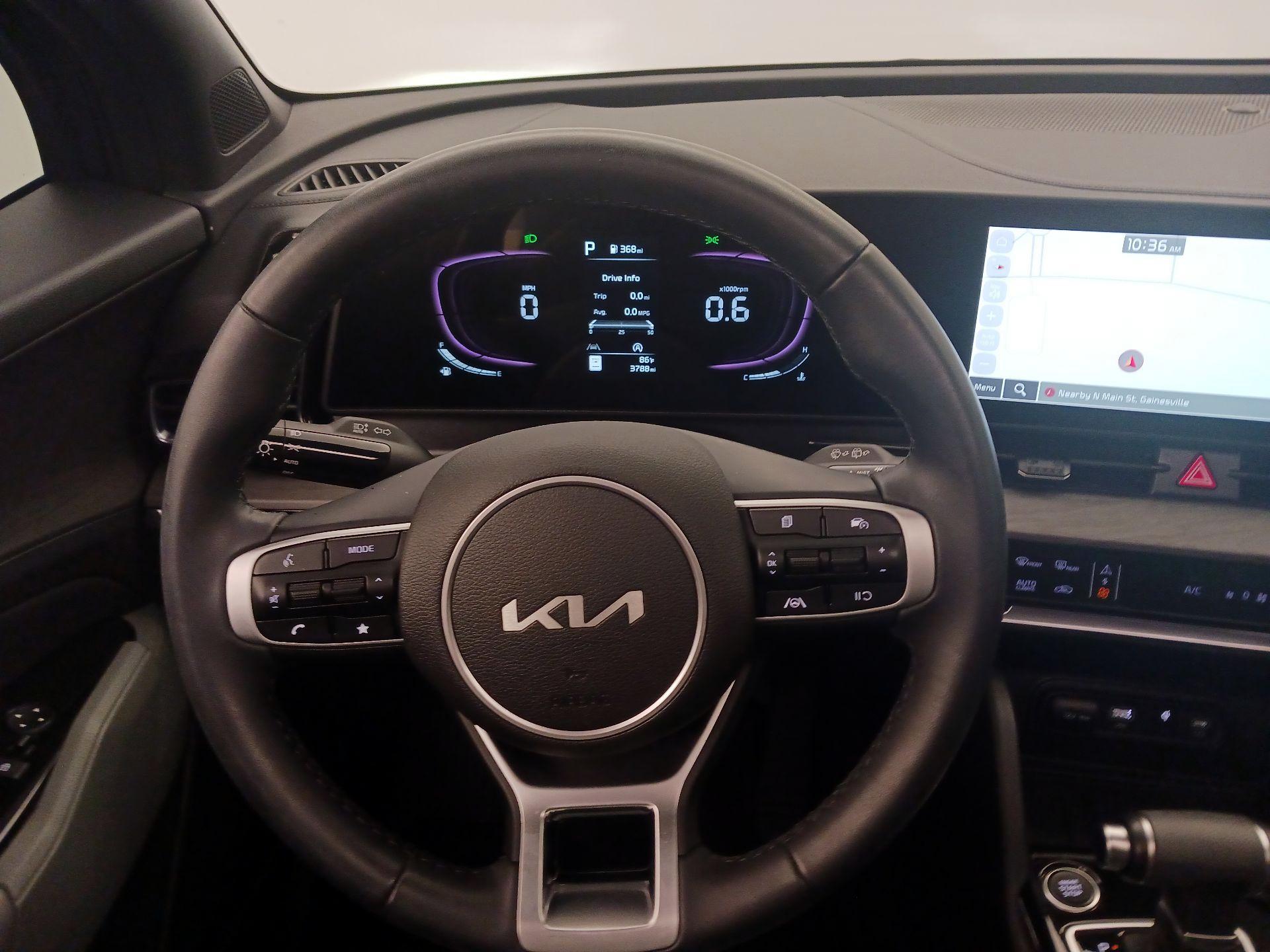Thumbnail: 2023 Kia Sportage - 10