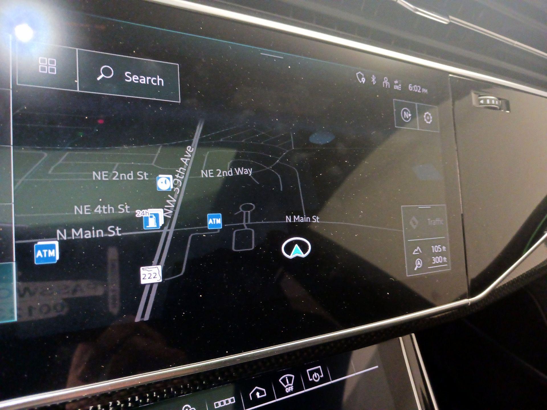 Thumbnail: 2022 Audi SQ8 - 14