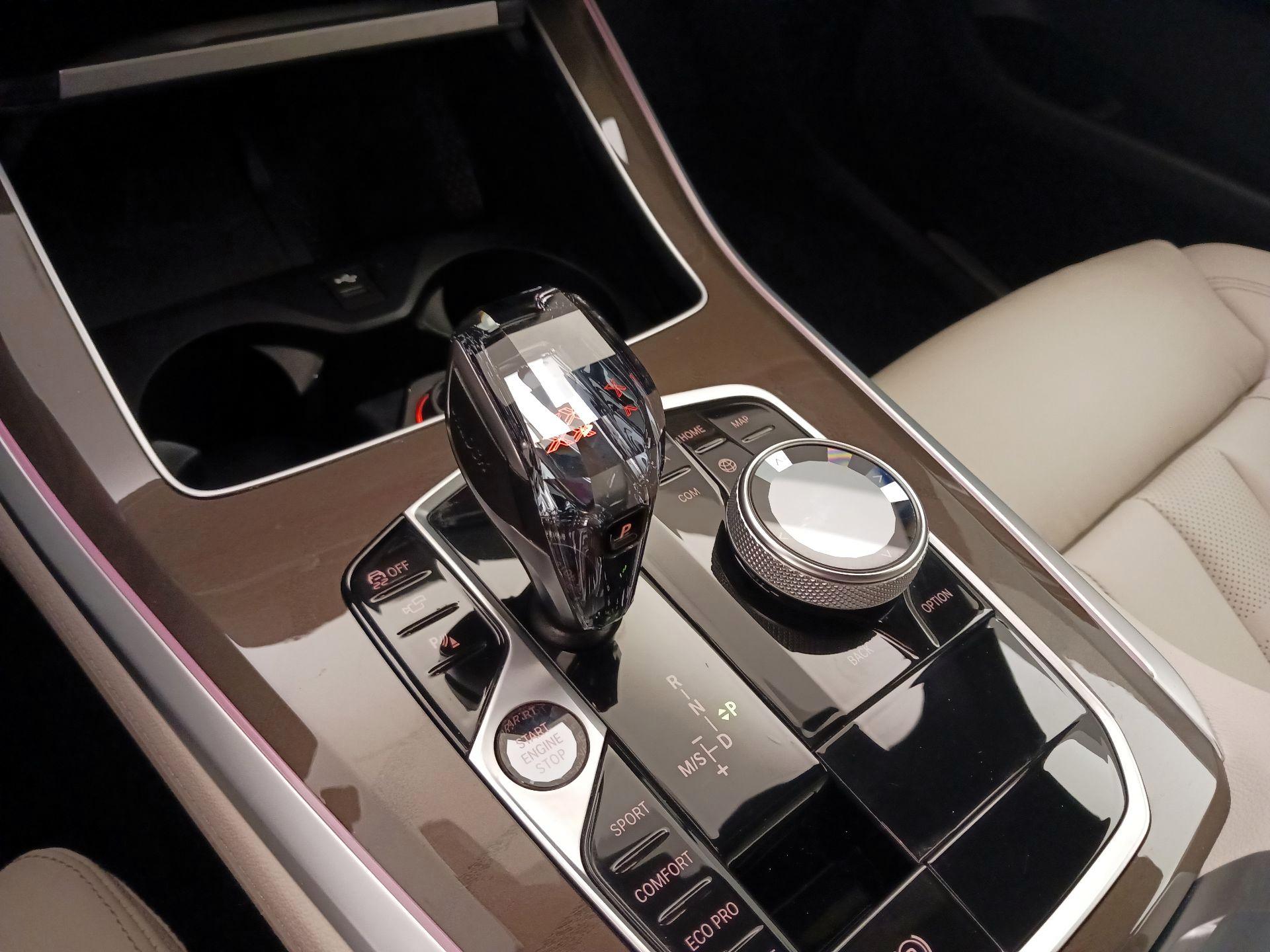 Thumbnail: 2022 BMW X5 - 18