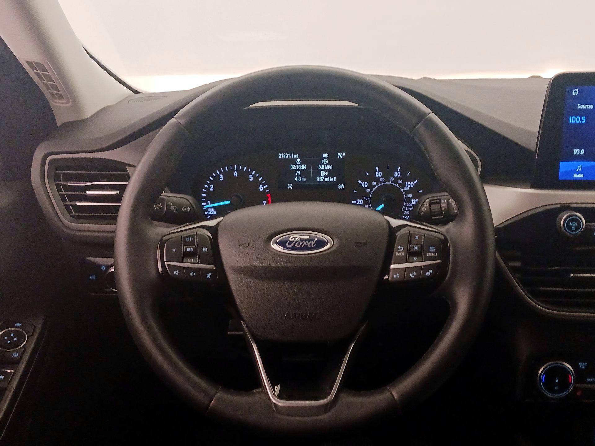 Thumbnail: 2022 Ford Escape - 10