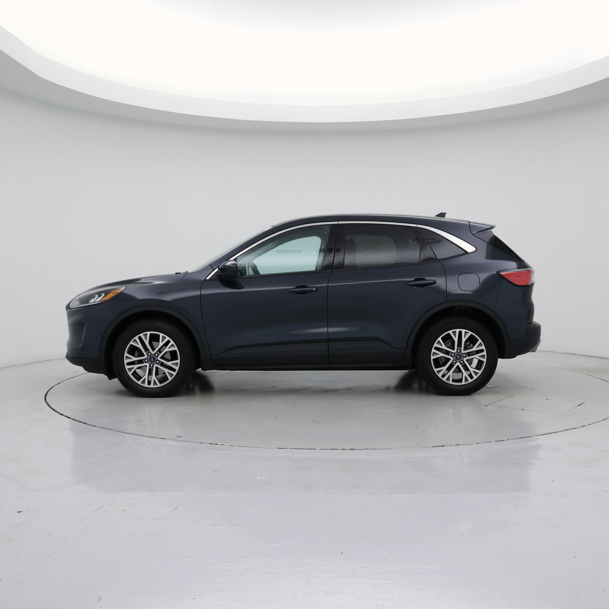 Thumbnail: 2022 Ford Escape - 3