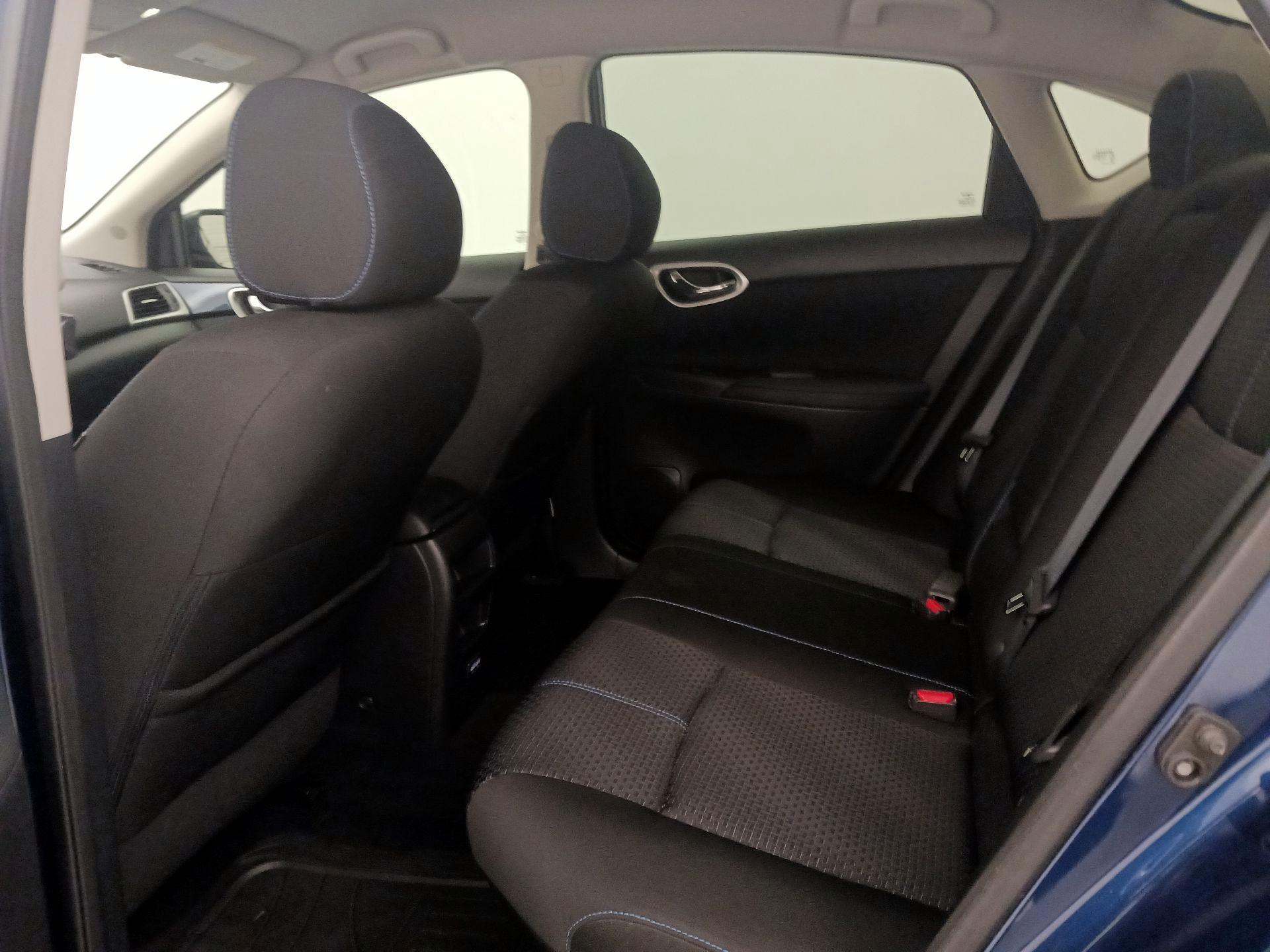Thumbnail: 2018 Nissan Sentra - 19