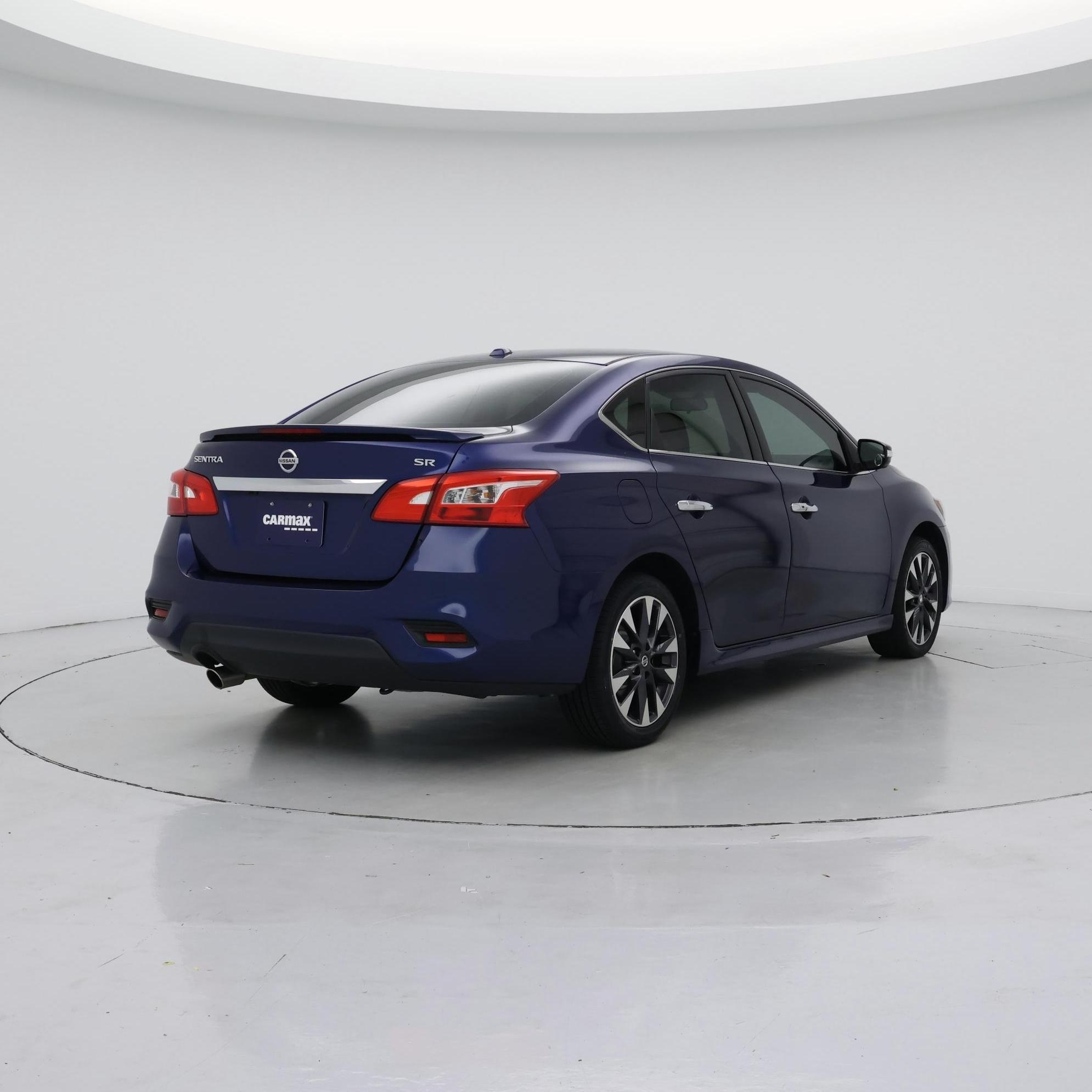 Thumbnail: 2018 Nissan Sentra - 8