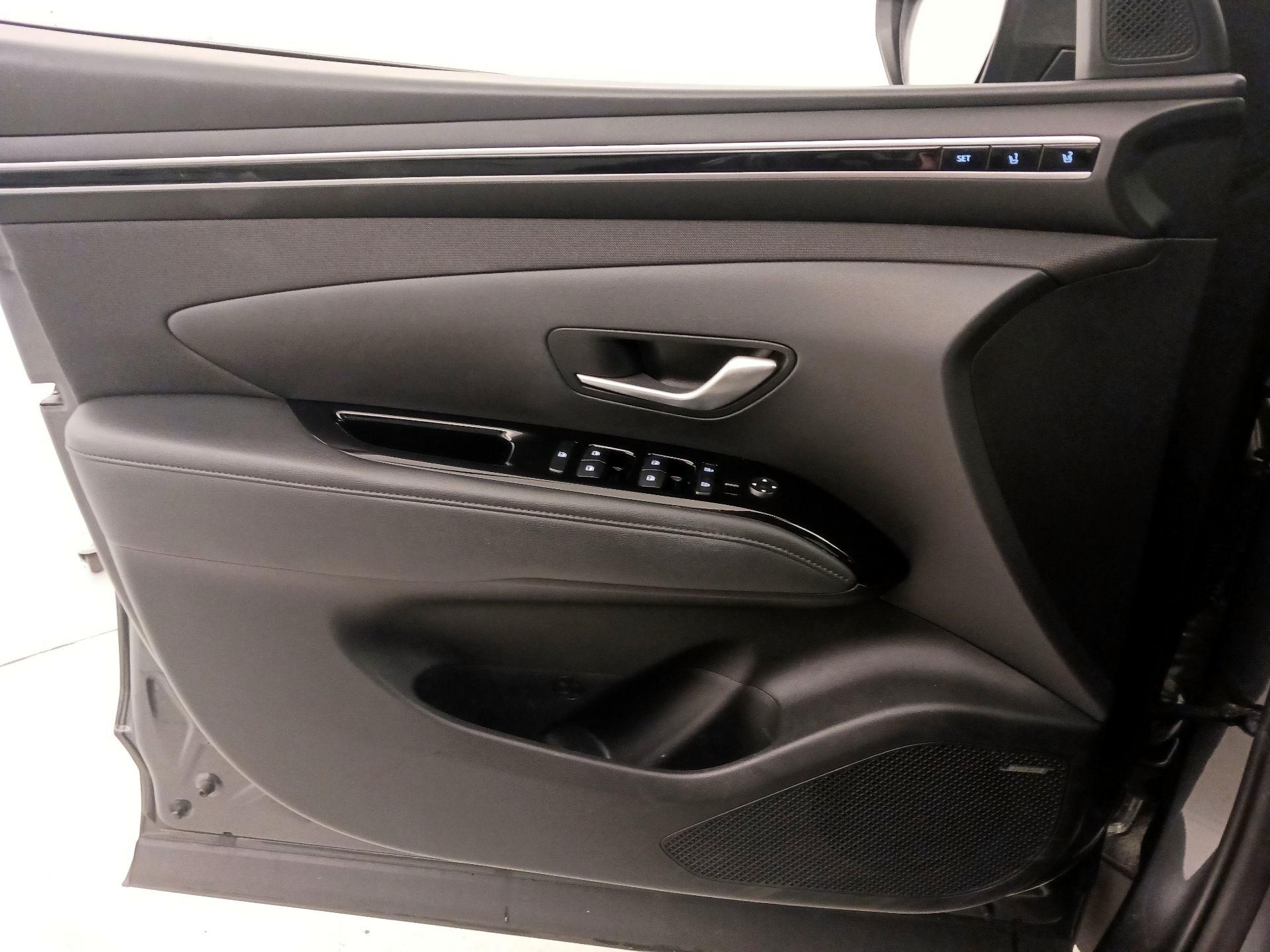 Thumbnail: 2023 Hyundai Tucson - 12