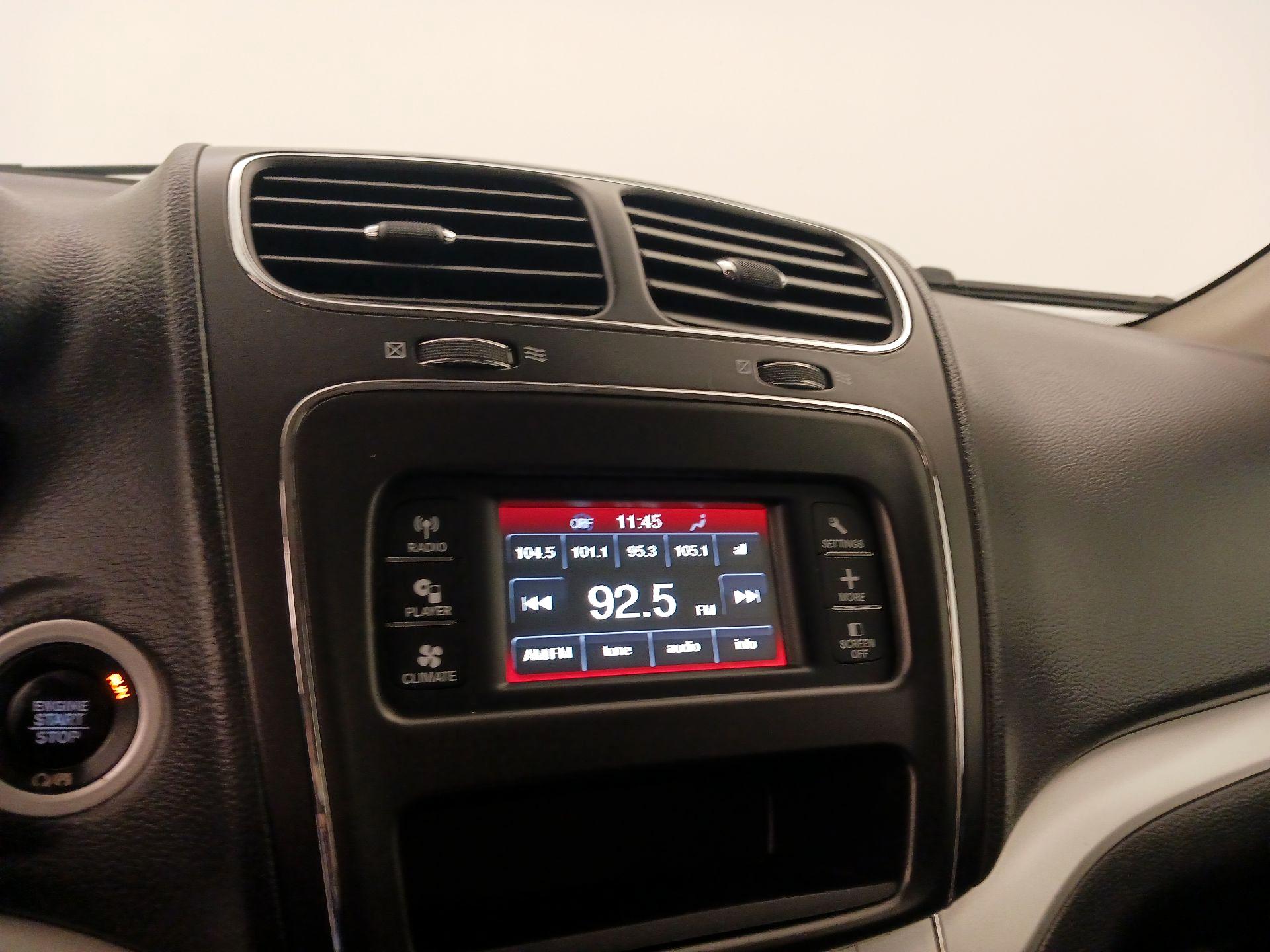 Thumbnail: 2018 Dodge Journey - 14