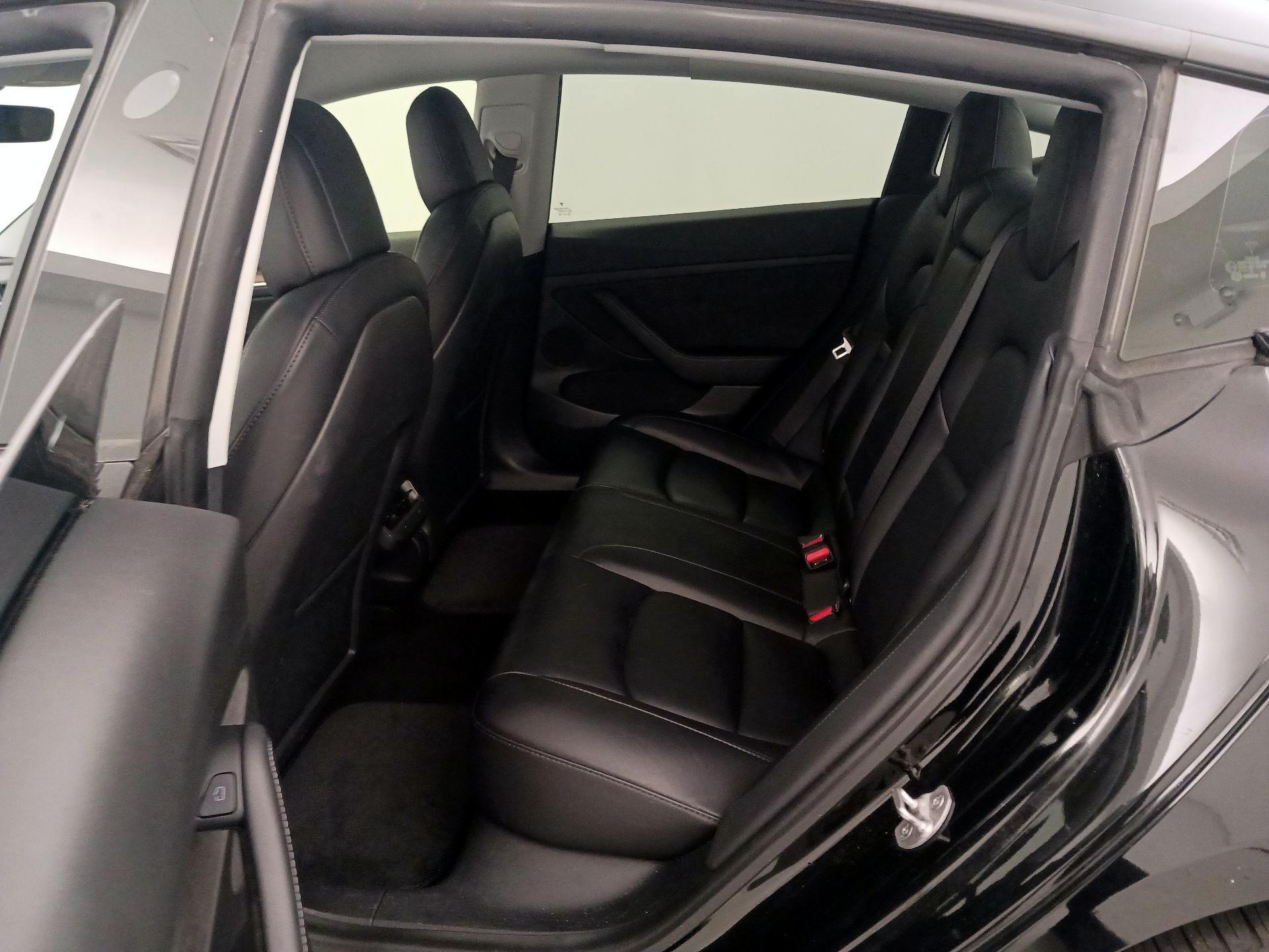 Thumbnail: 2021 Tesla Model 3 - 20