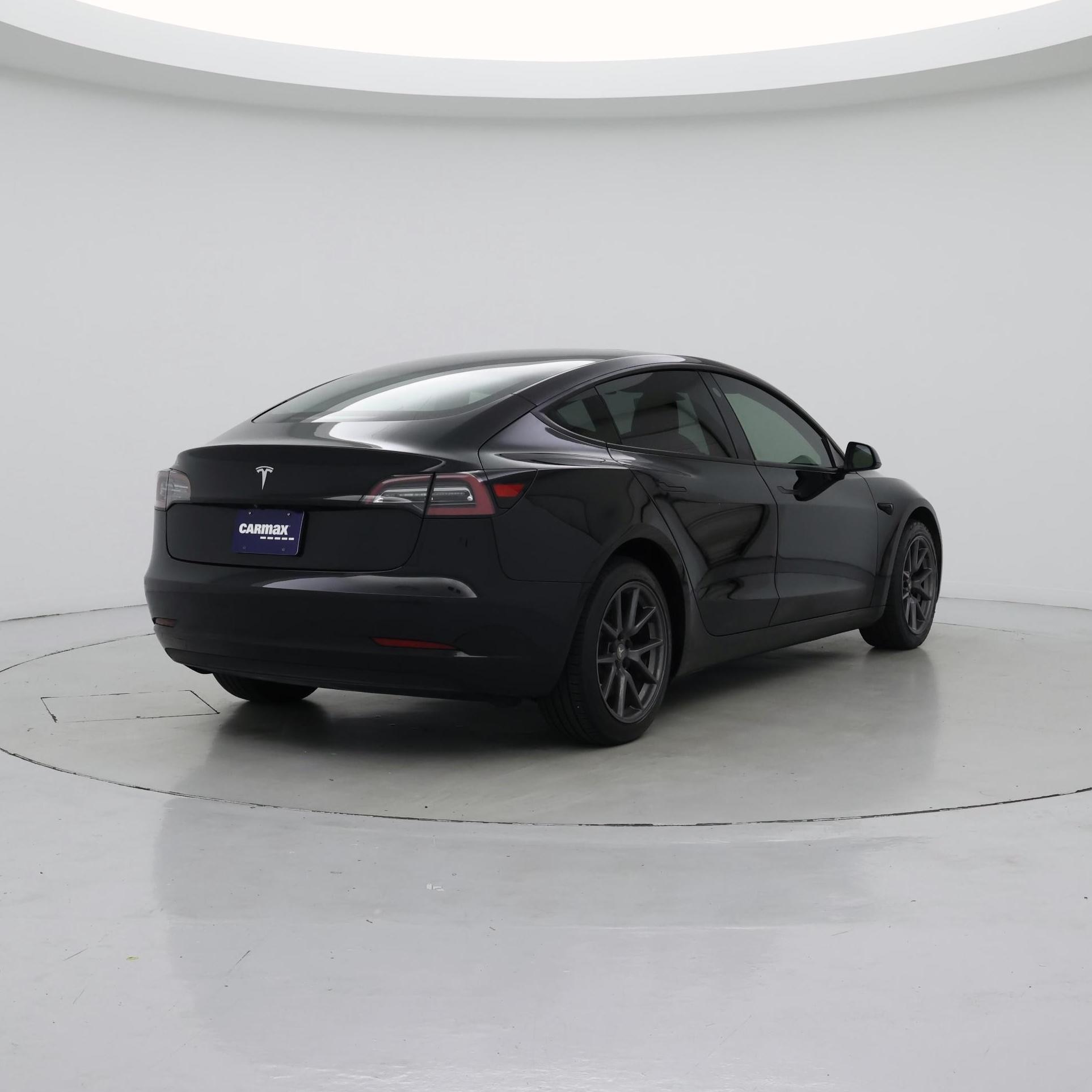 Thumbnail: 2021 Tesla Model 3 - 8