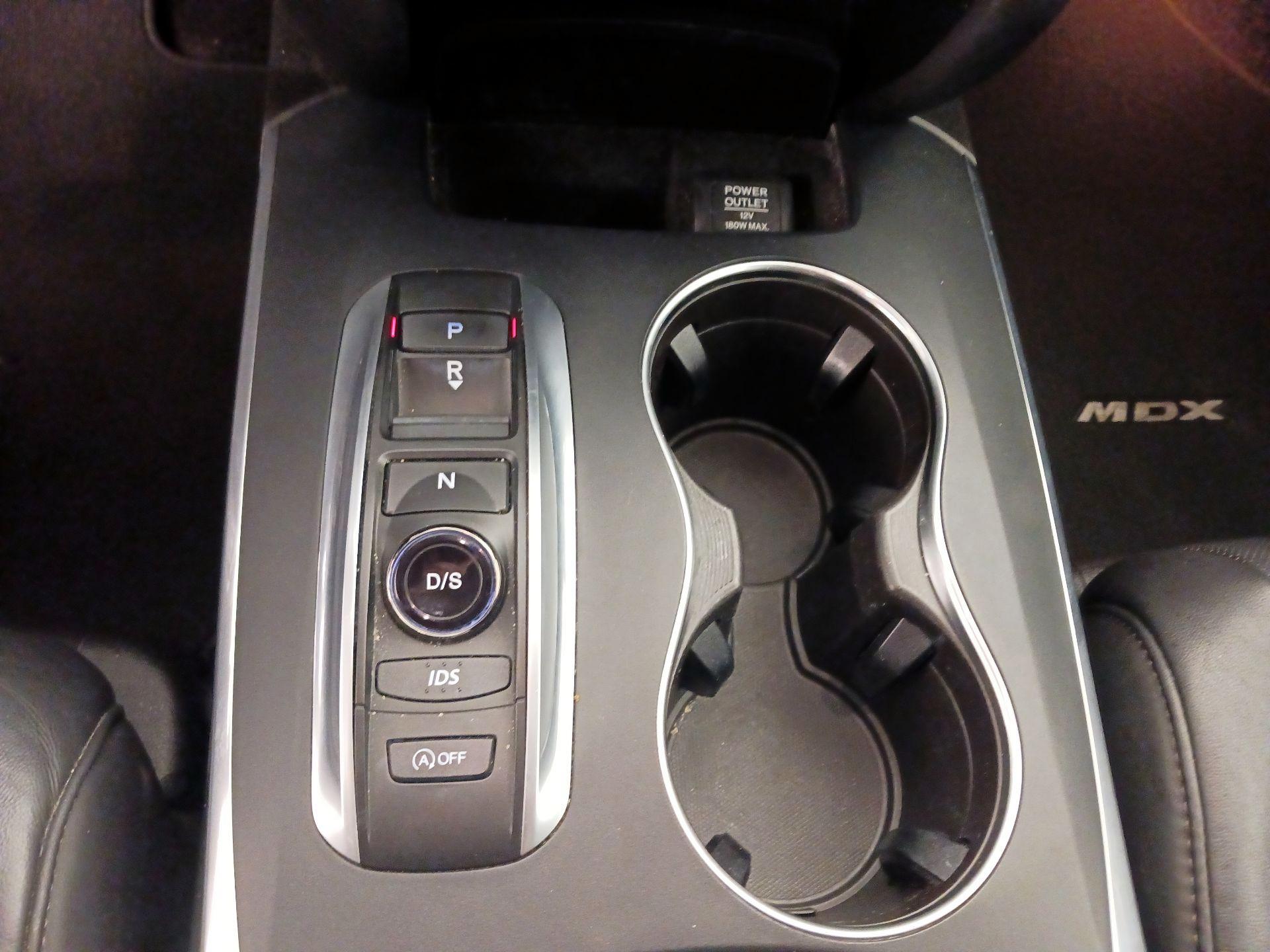 Thumbnail: 2016 Acura MDX - 18