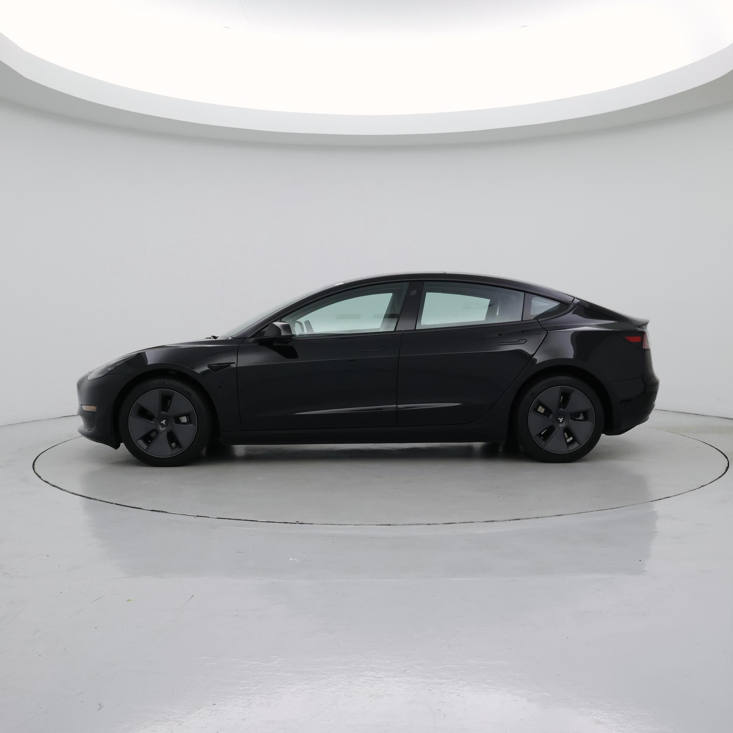 Thumbnail: 2023 Tesla Model 3 - 3