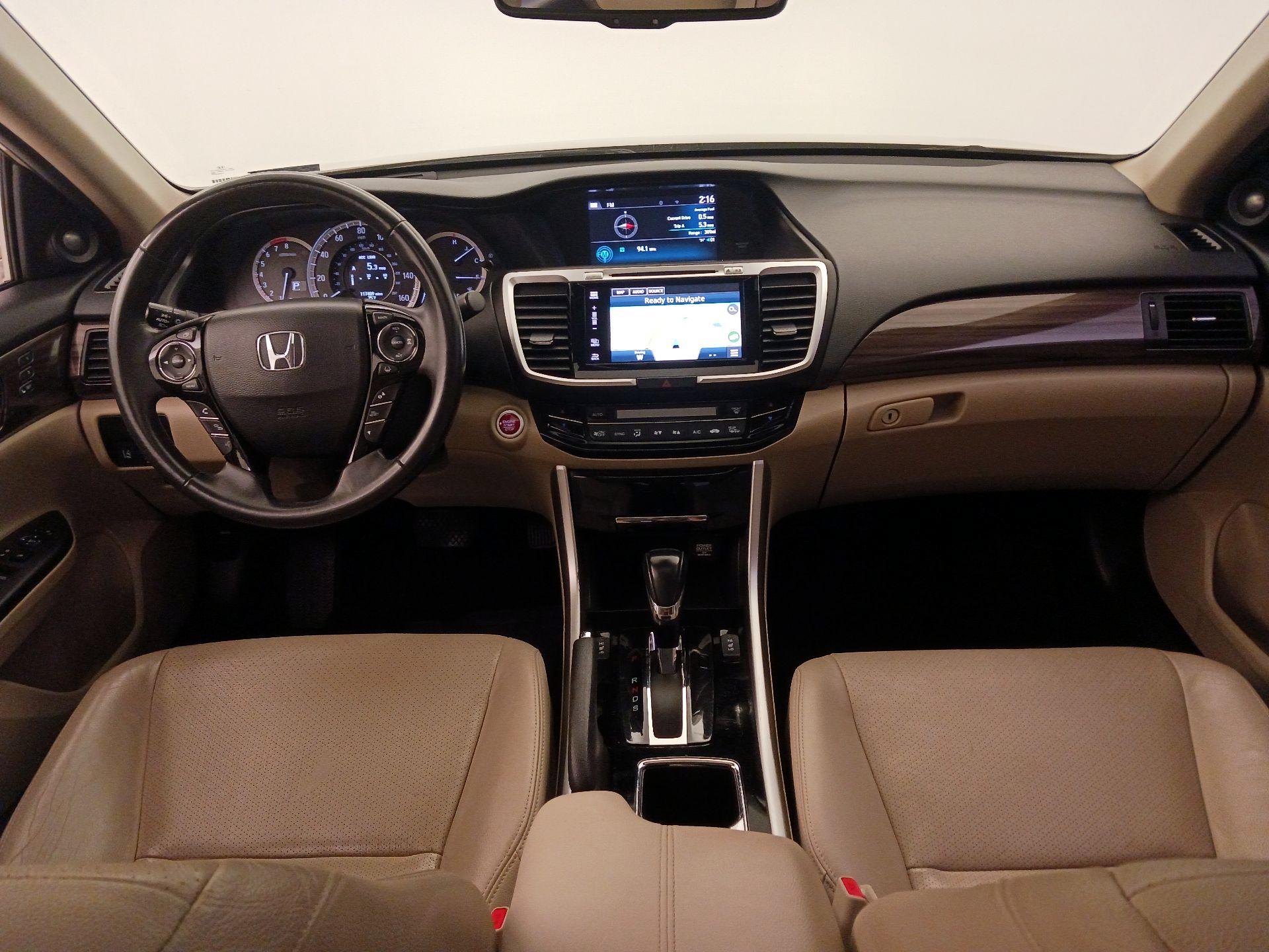 Thumbnail: 2017 Honda Accord - 9