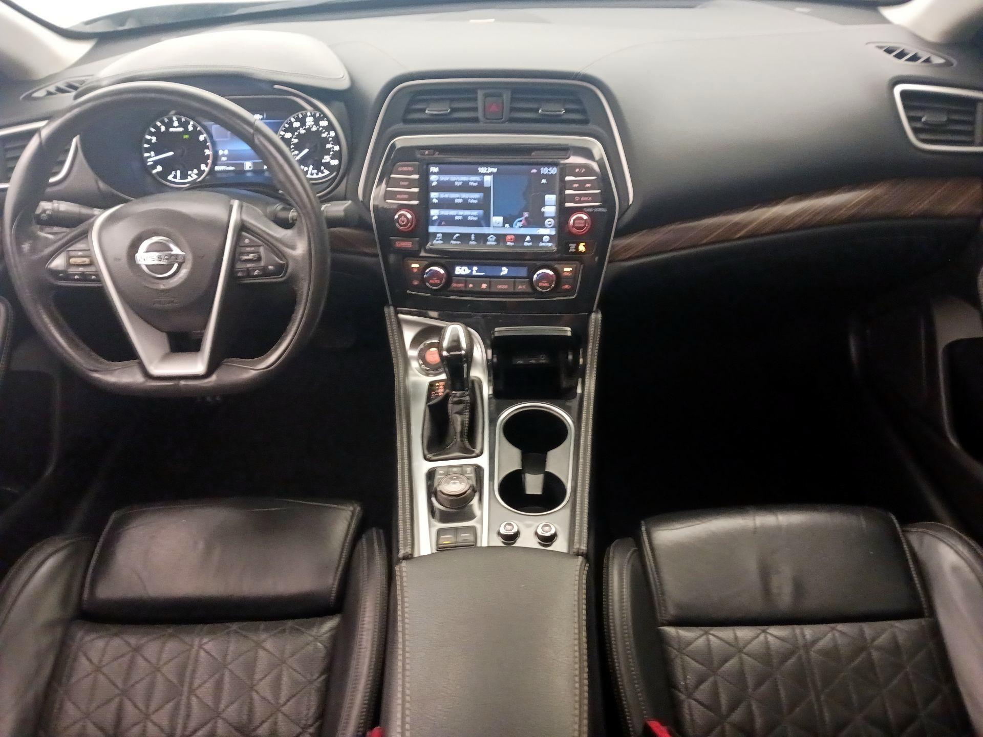 Thumbnail: 2016 Nissan Maxima - 9