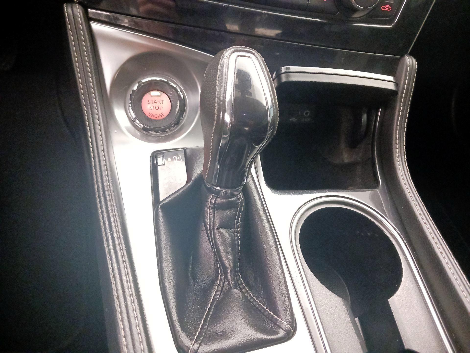 Thumbnail: 2016 Nissan Maxima - 18