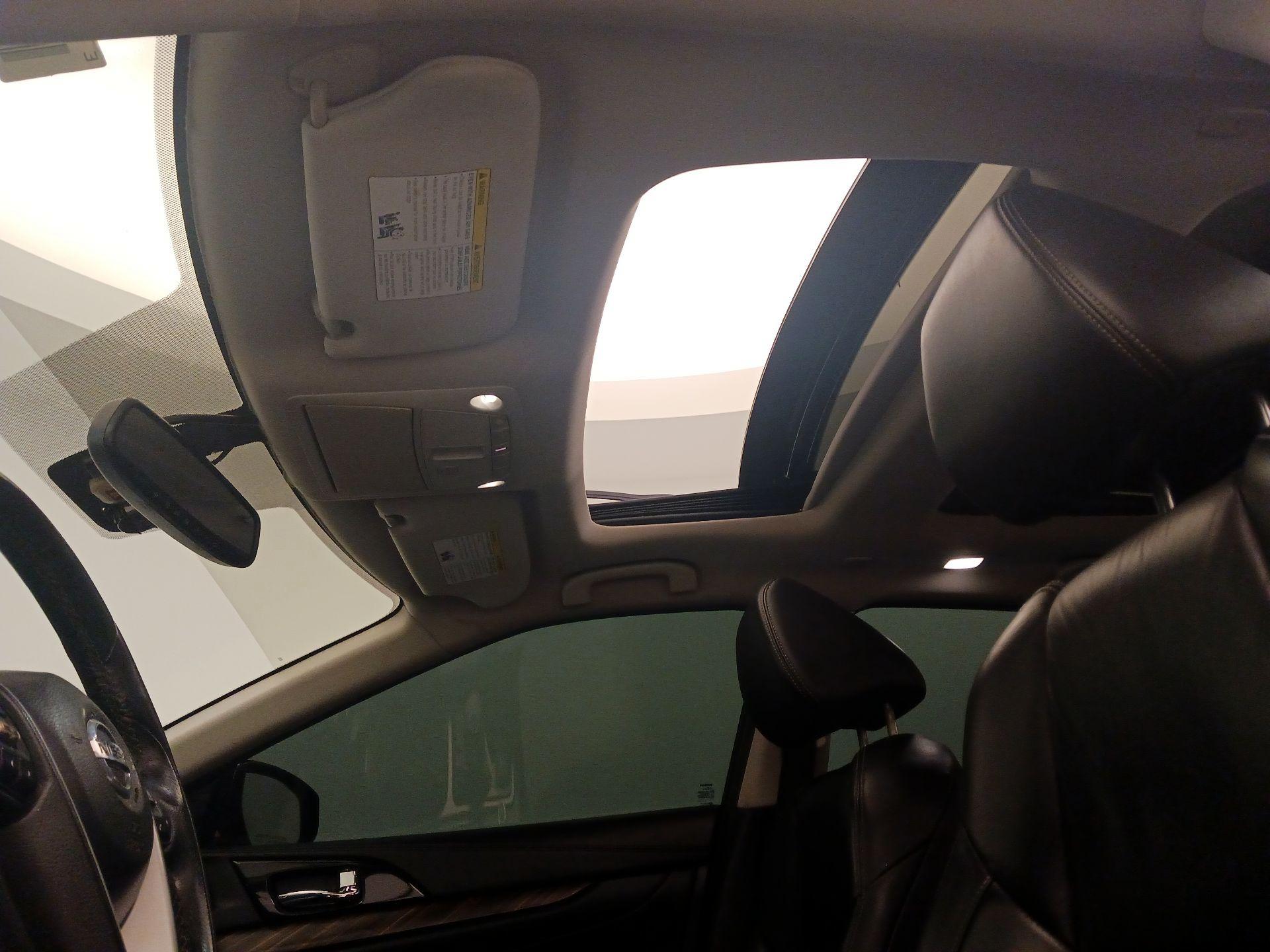 Thumbnail: 2016 Nissan Maxima - 20