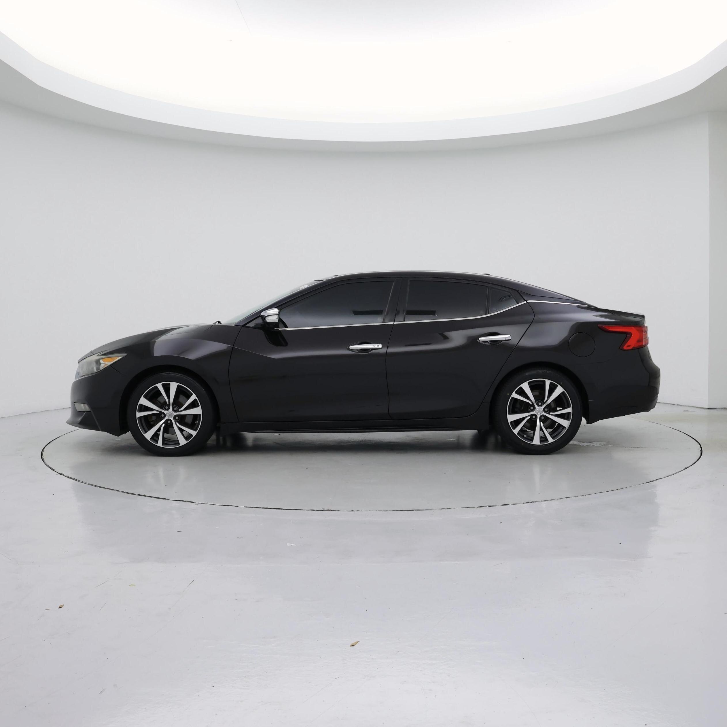 Thumbnail: 2016 Nissan Maxima - 3