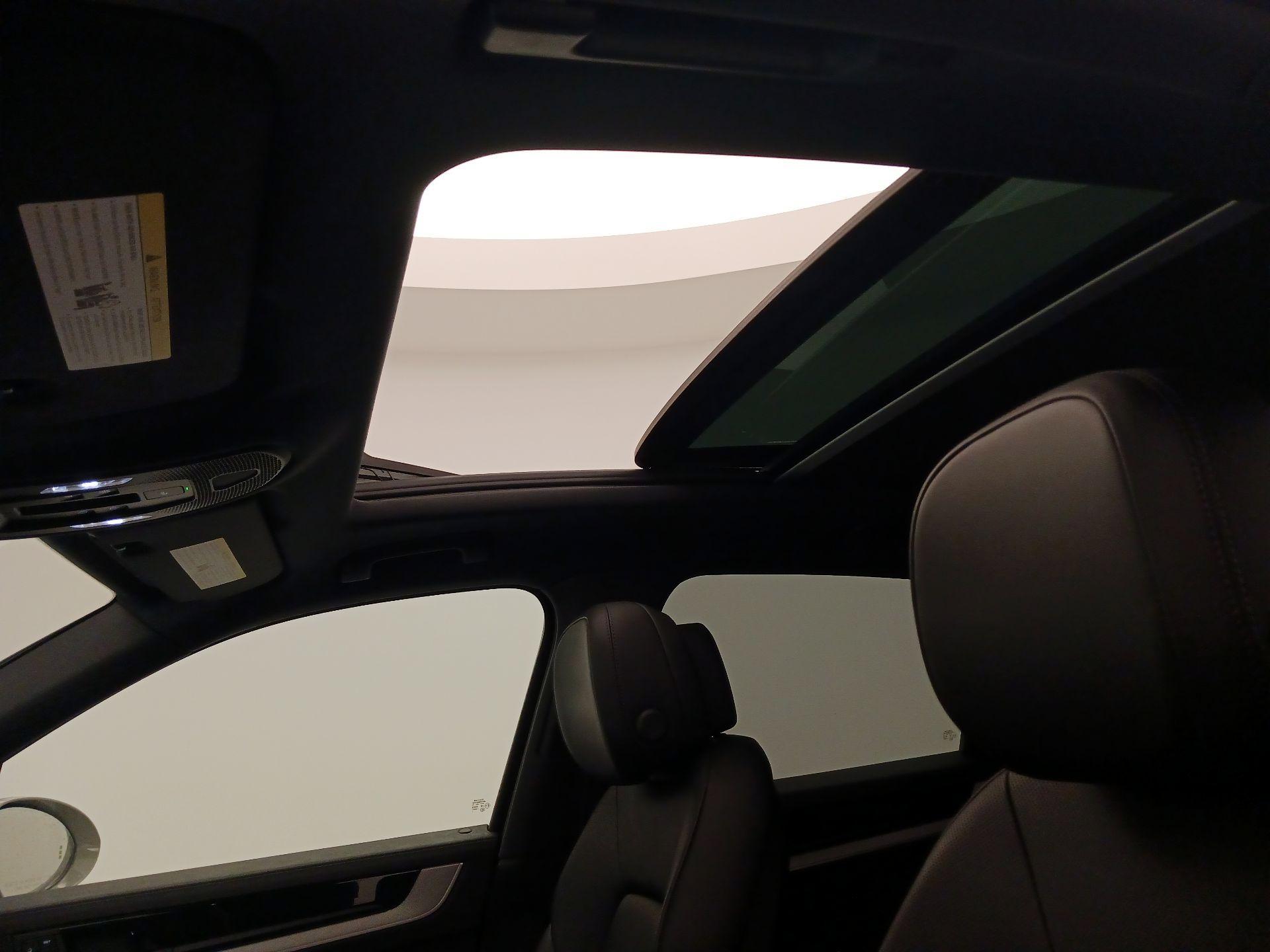 Thumbnail: 2025 Porsche Cayenne - 20