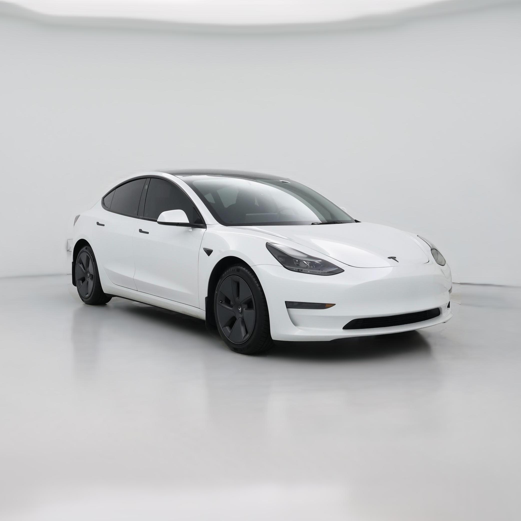 Thumbnail: 2023 Tesla Model 3 - 1