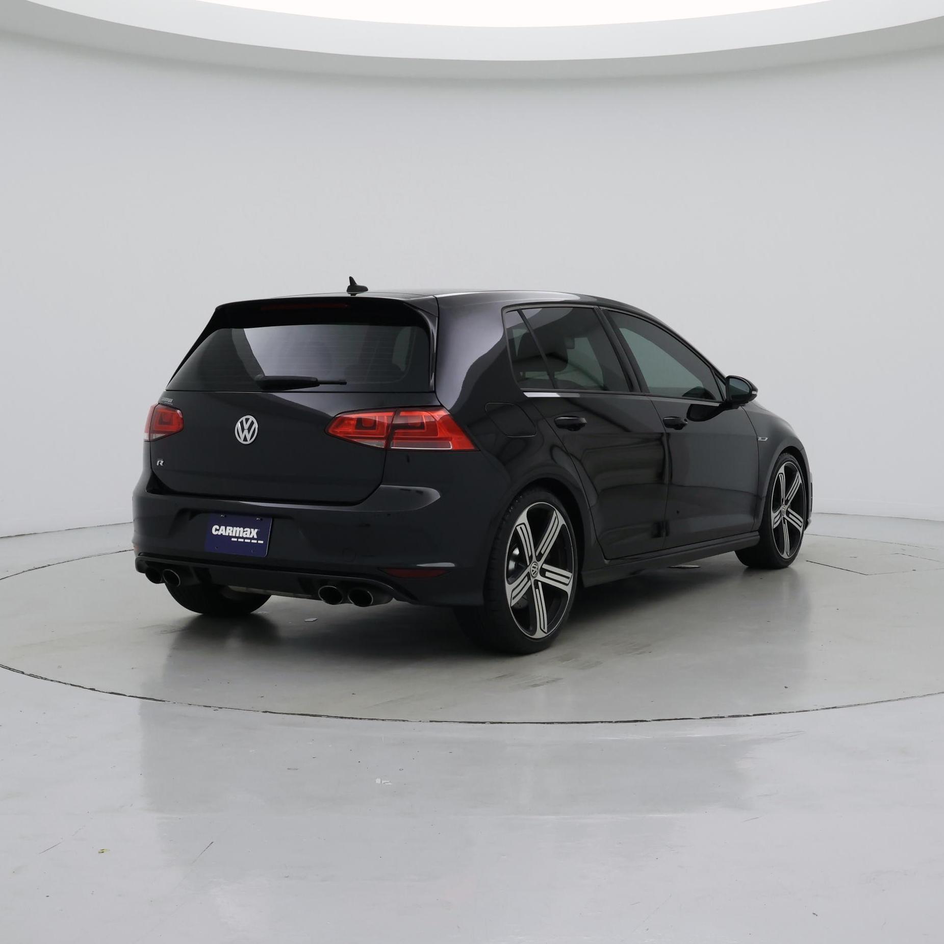Thumbnail: 2016 Volkswagen Golf - 8