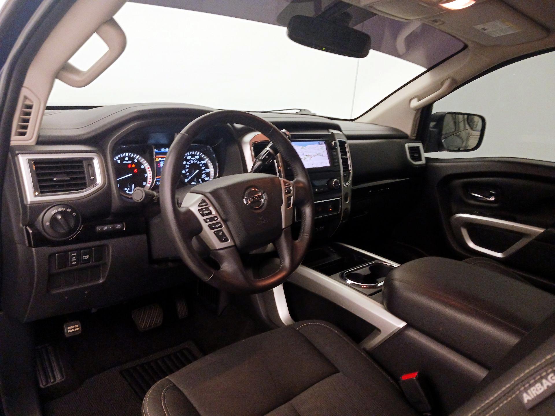 Thumbnail: 2019 Nissan Titan - 9