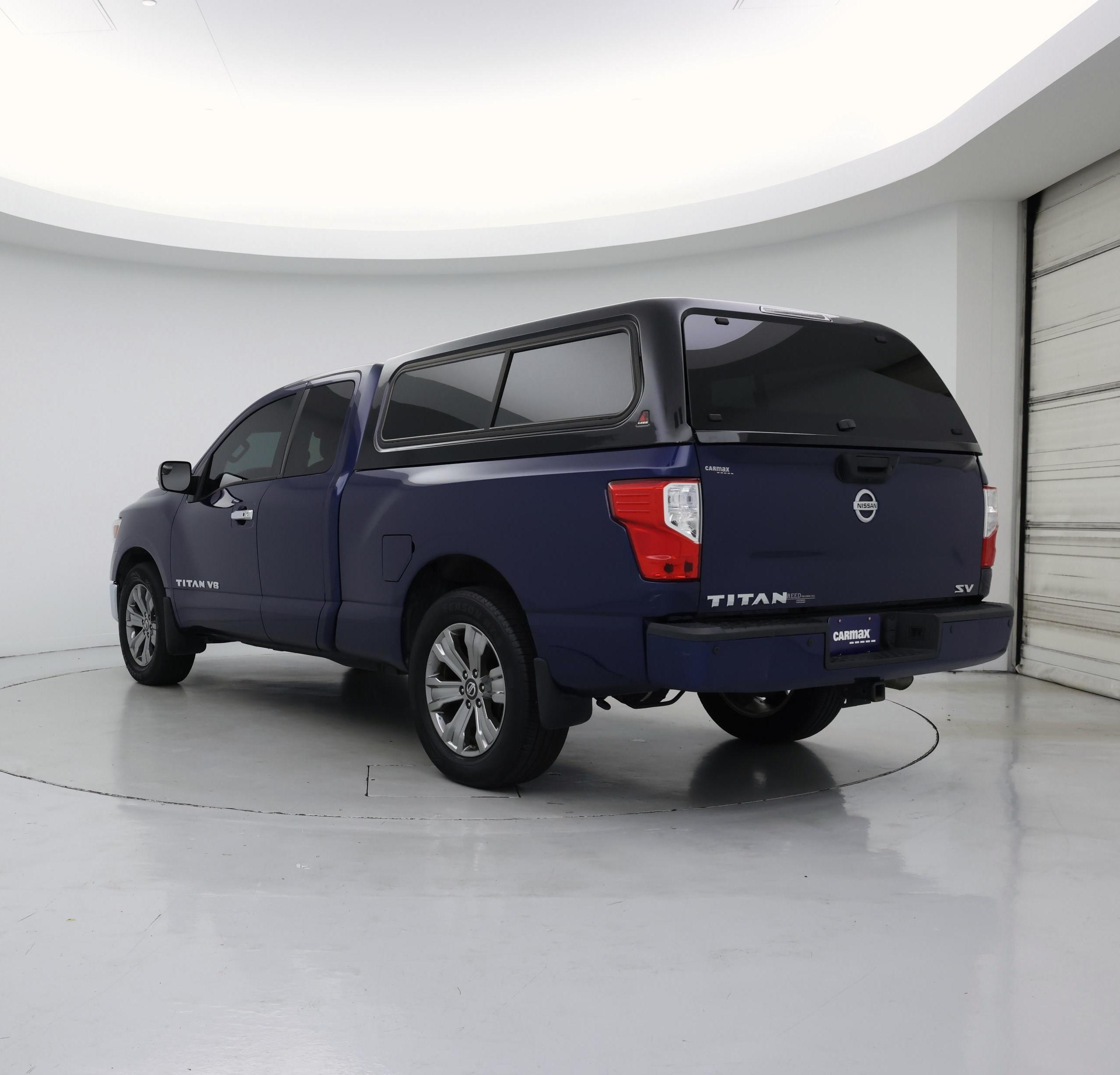 Thumbnail: 2019 Nissan Titan - 2