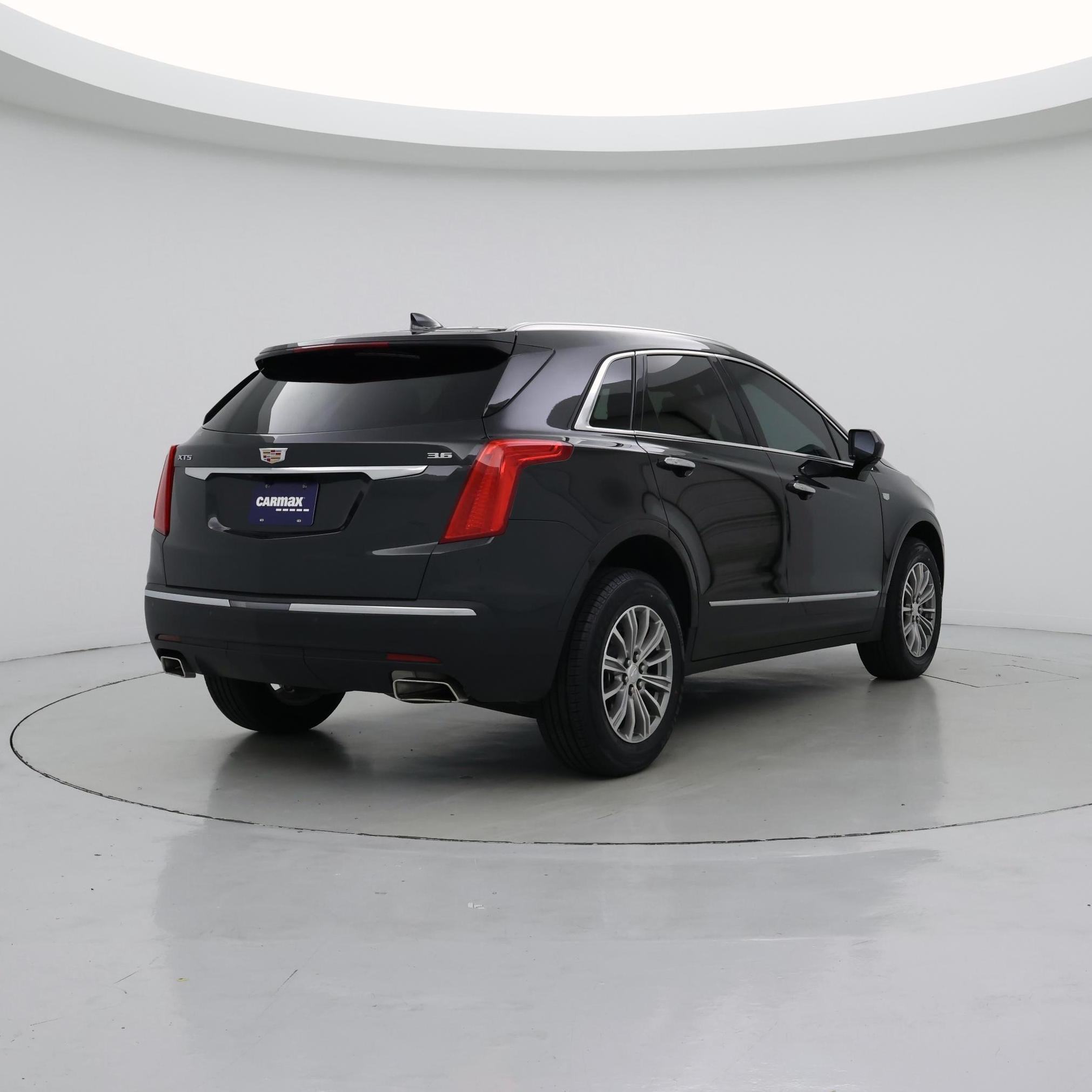 Thumbnail: 2019 Cadillac XT5 - 8