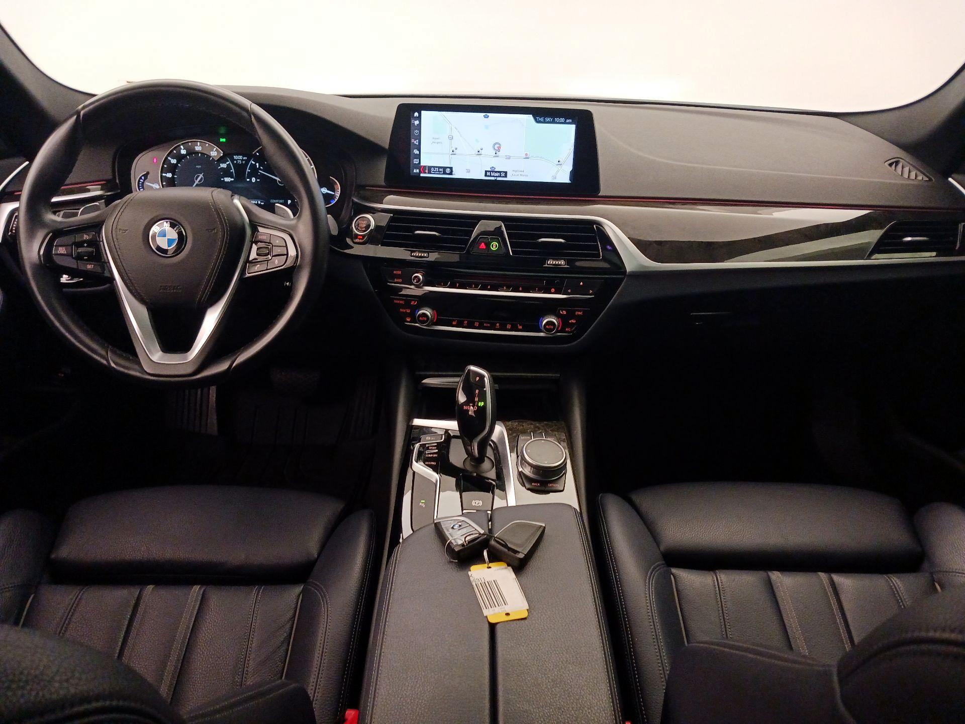 Thumbnail: 2018 BMW 5 Series - 9