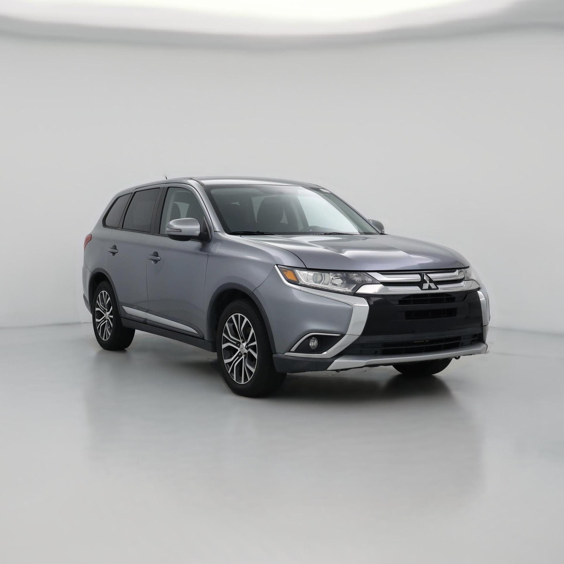 Thumbnail: 2016 Mitsubishi Outlander - 1