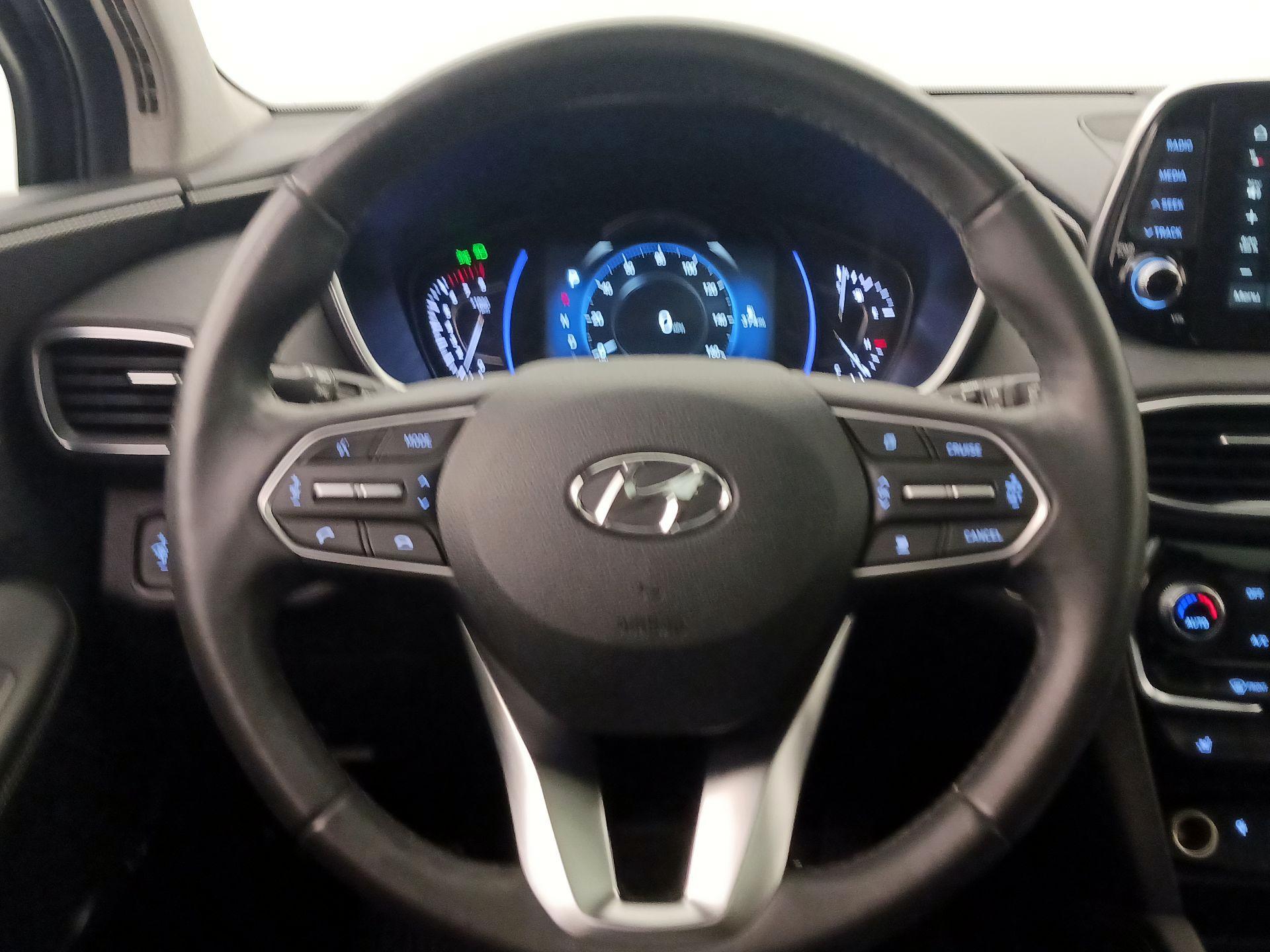 Thumbnail: 2020 Hyundai Santa Fe - 10