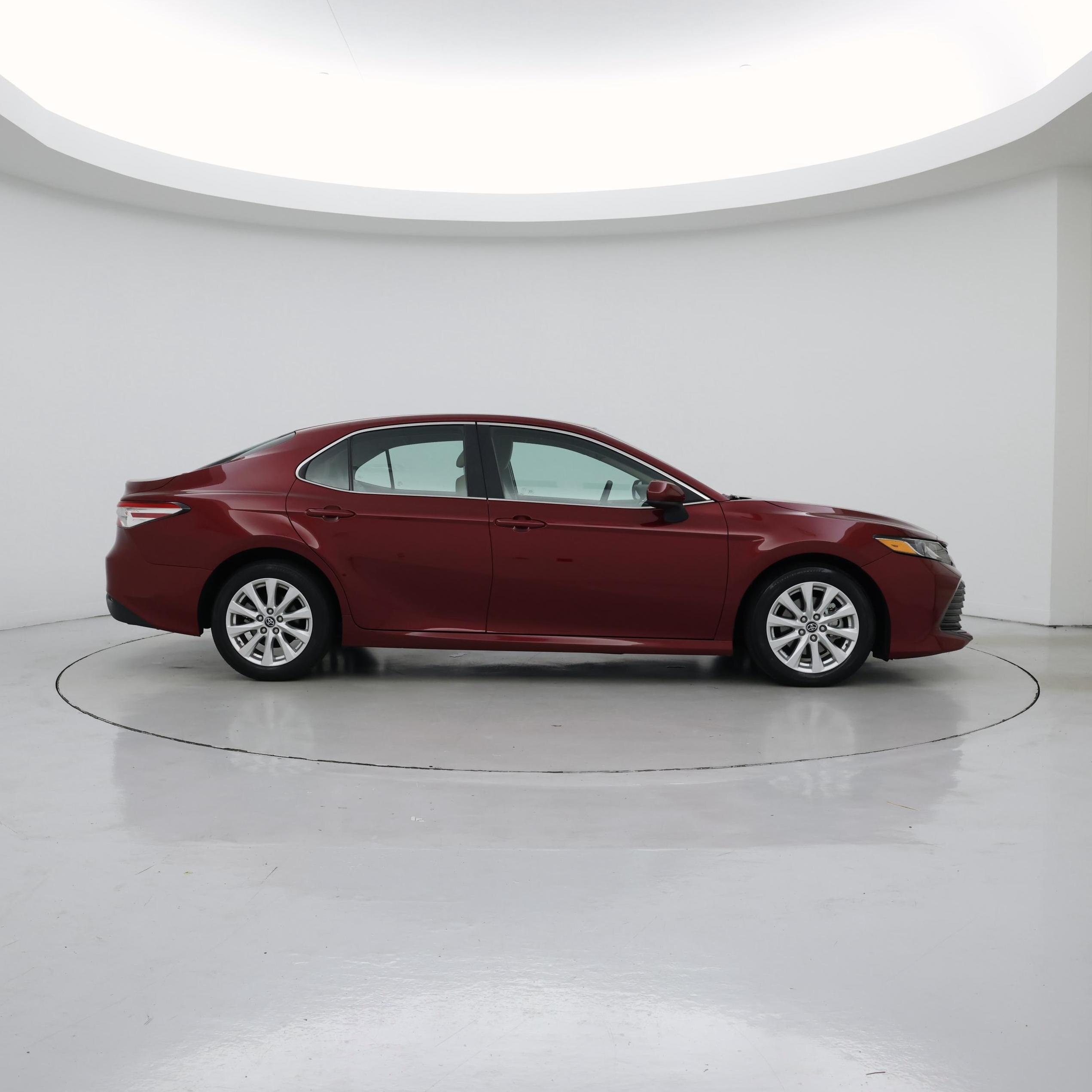 Thumbnail: 2018 Toyota Camry - 7