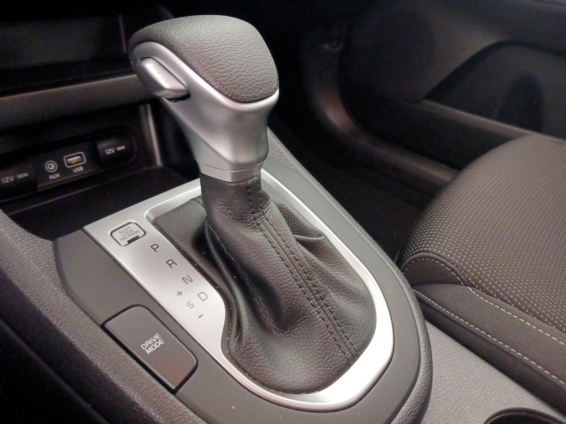 Thumbnail: 2021 Kia Forte - 17