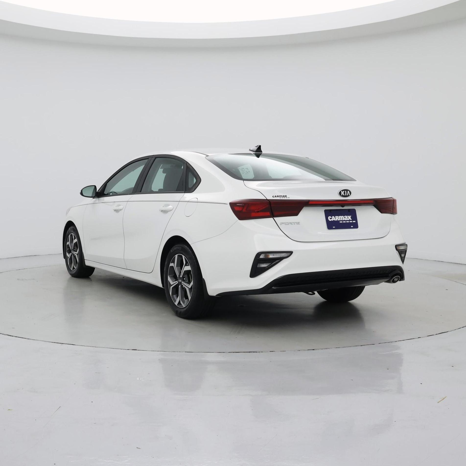 Thumbnail: 2021 Kia Forte - 2