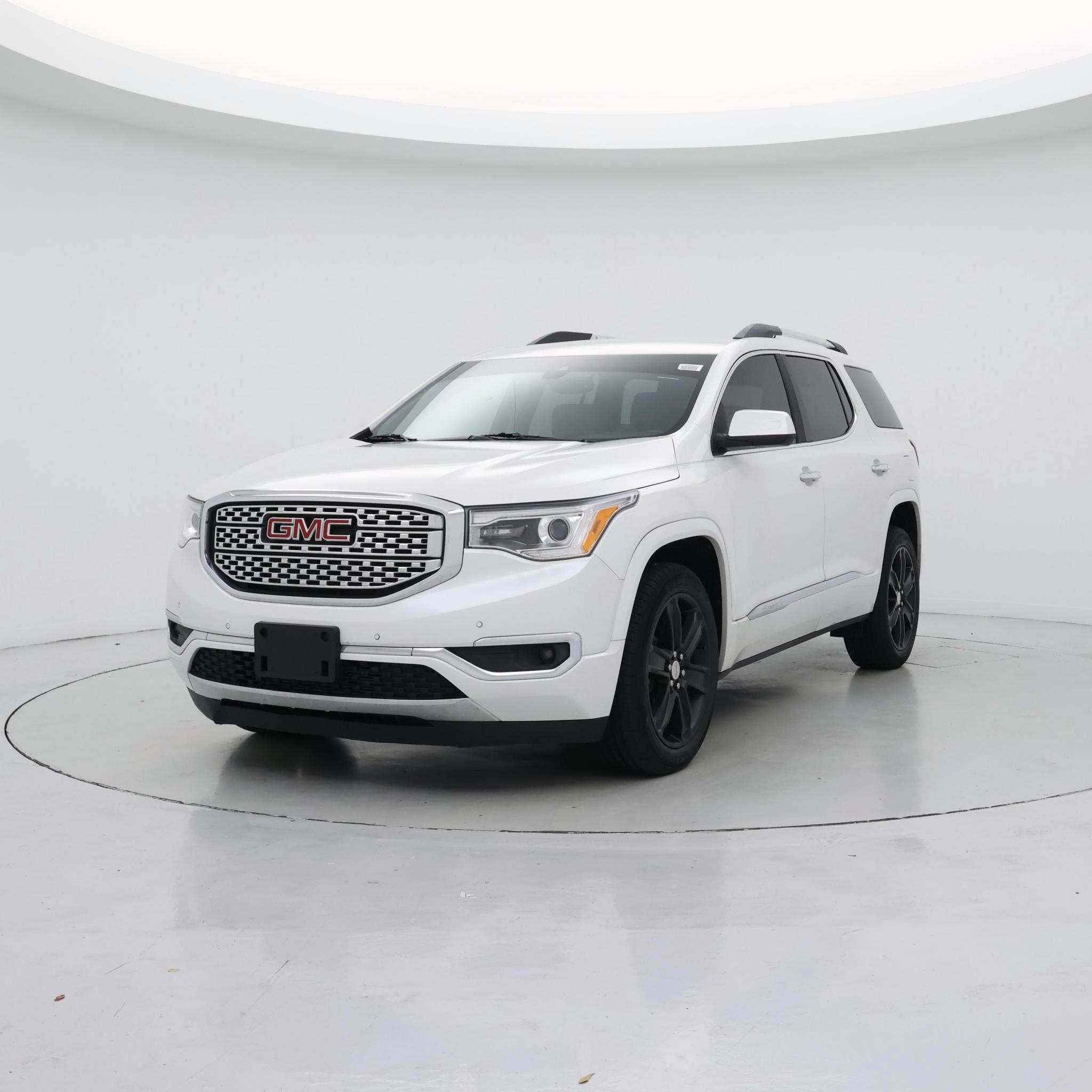 Thumbnail: 2017 GMC Acadia - 4