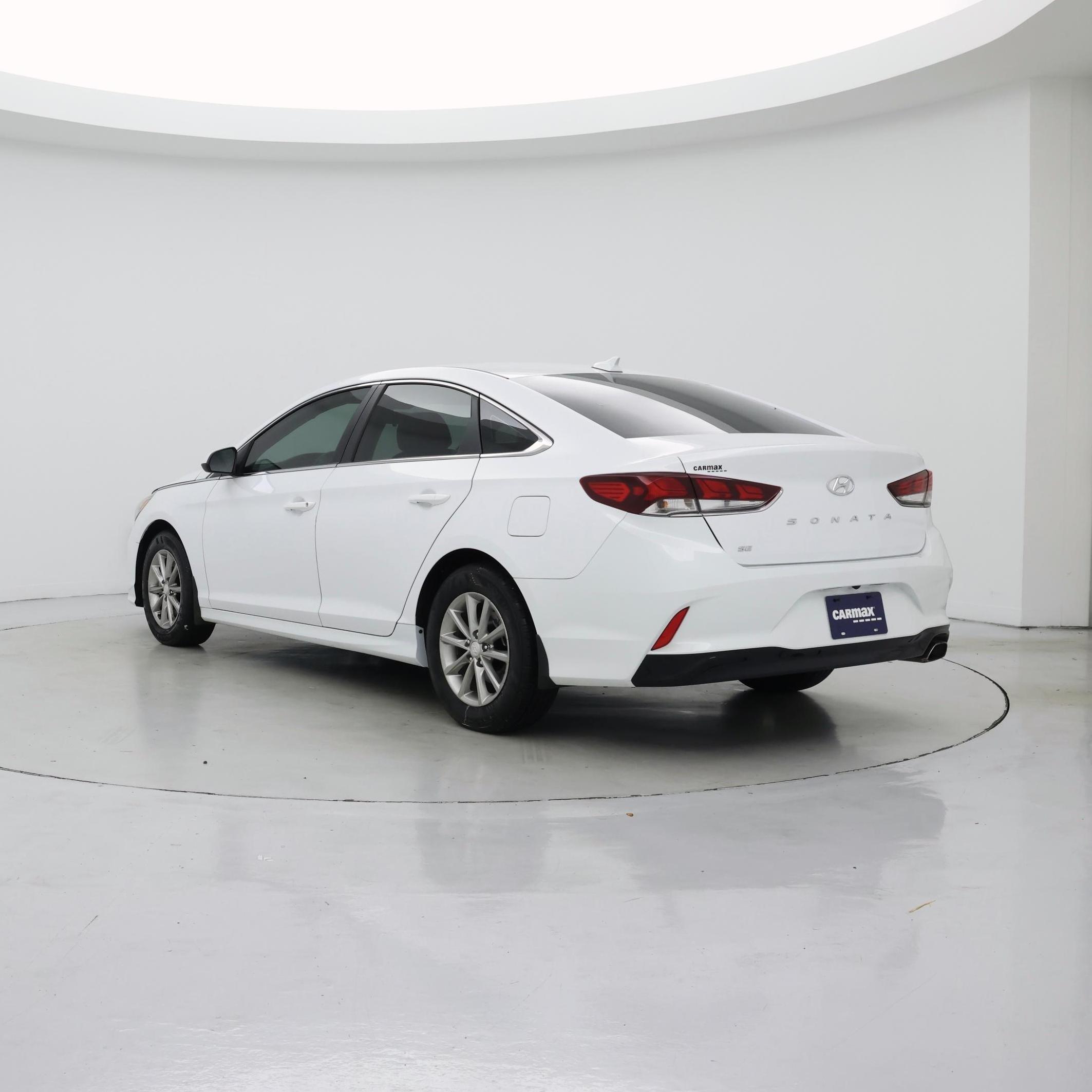 Thumbnail: 2019 Hyundai Sonata - 2
