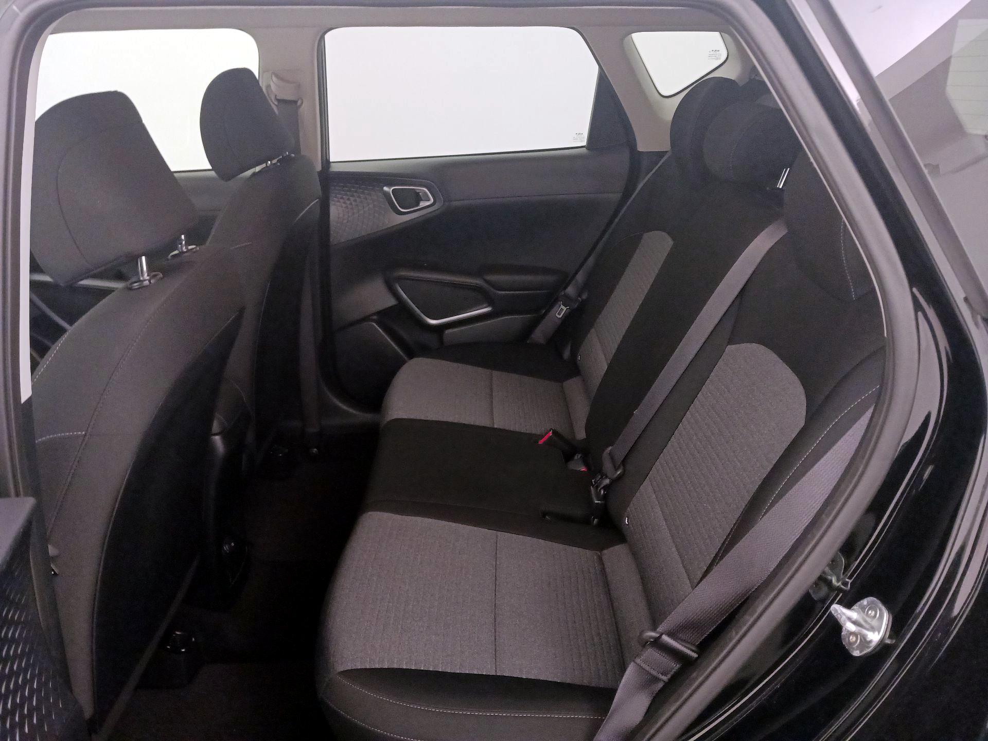 Thumbnail: 2022 Kia Soul - 20