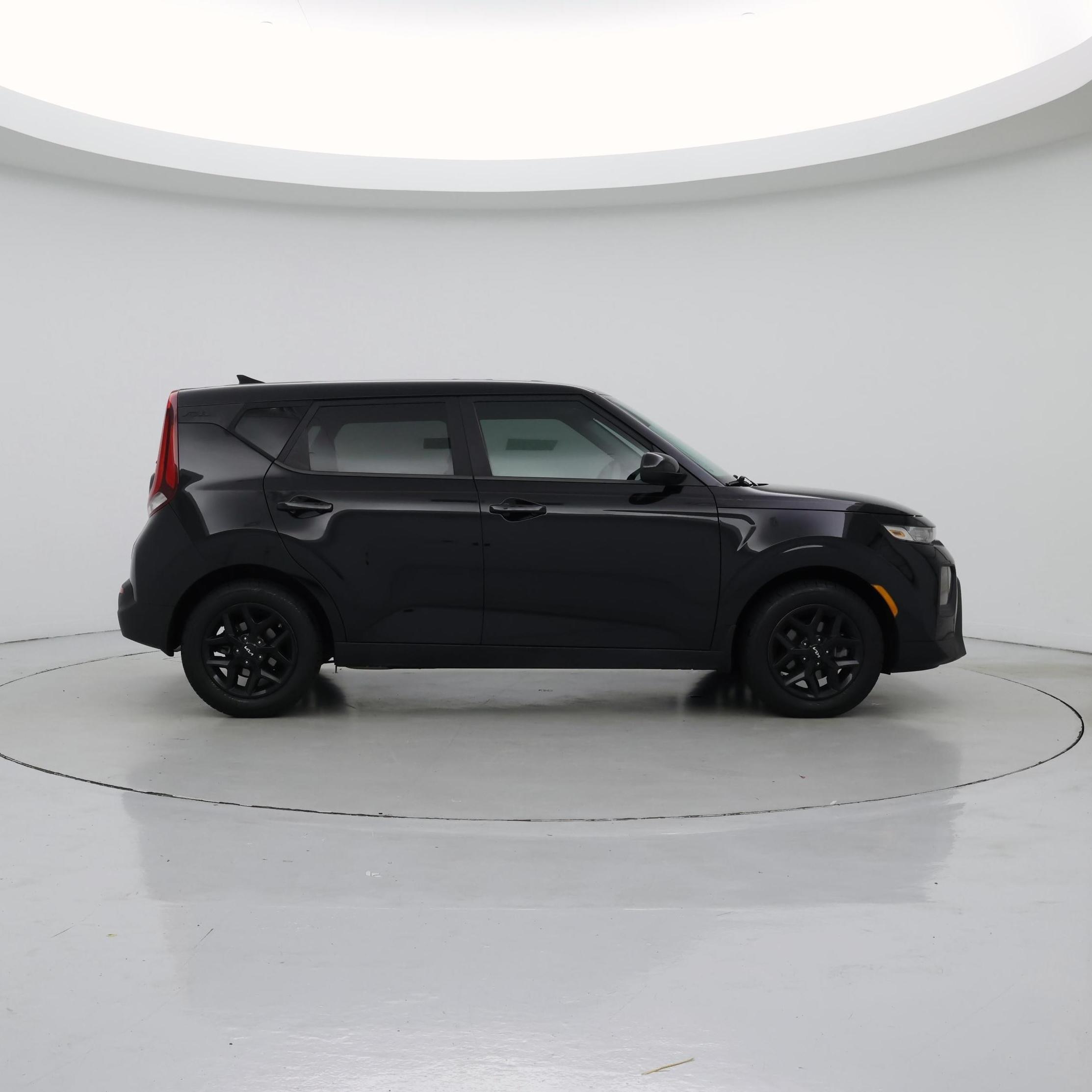 Thumbnail: 2022 Kia Soul - 7