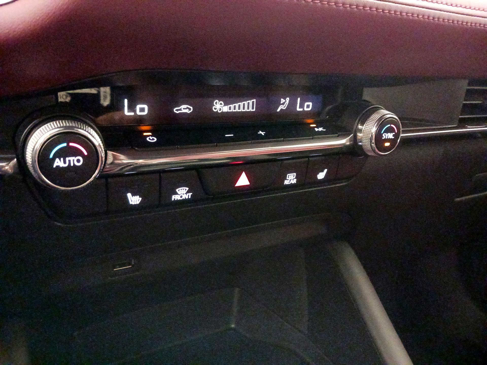 Thumbnail: 2020 Mazda Mazda3 - 16