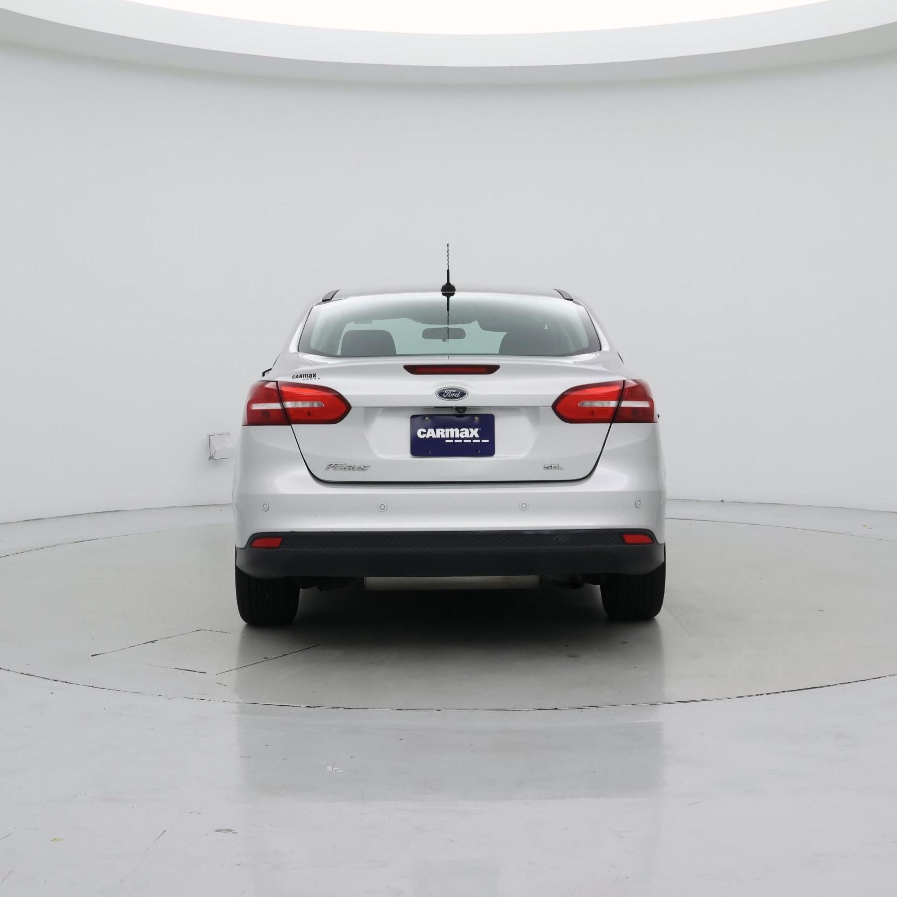 Thumbnail: 2018 Ford Focus - 6