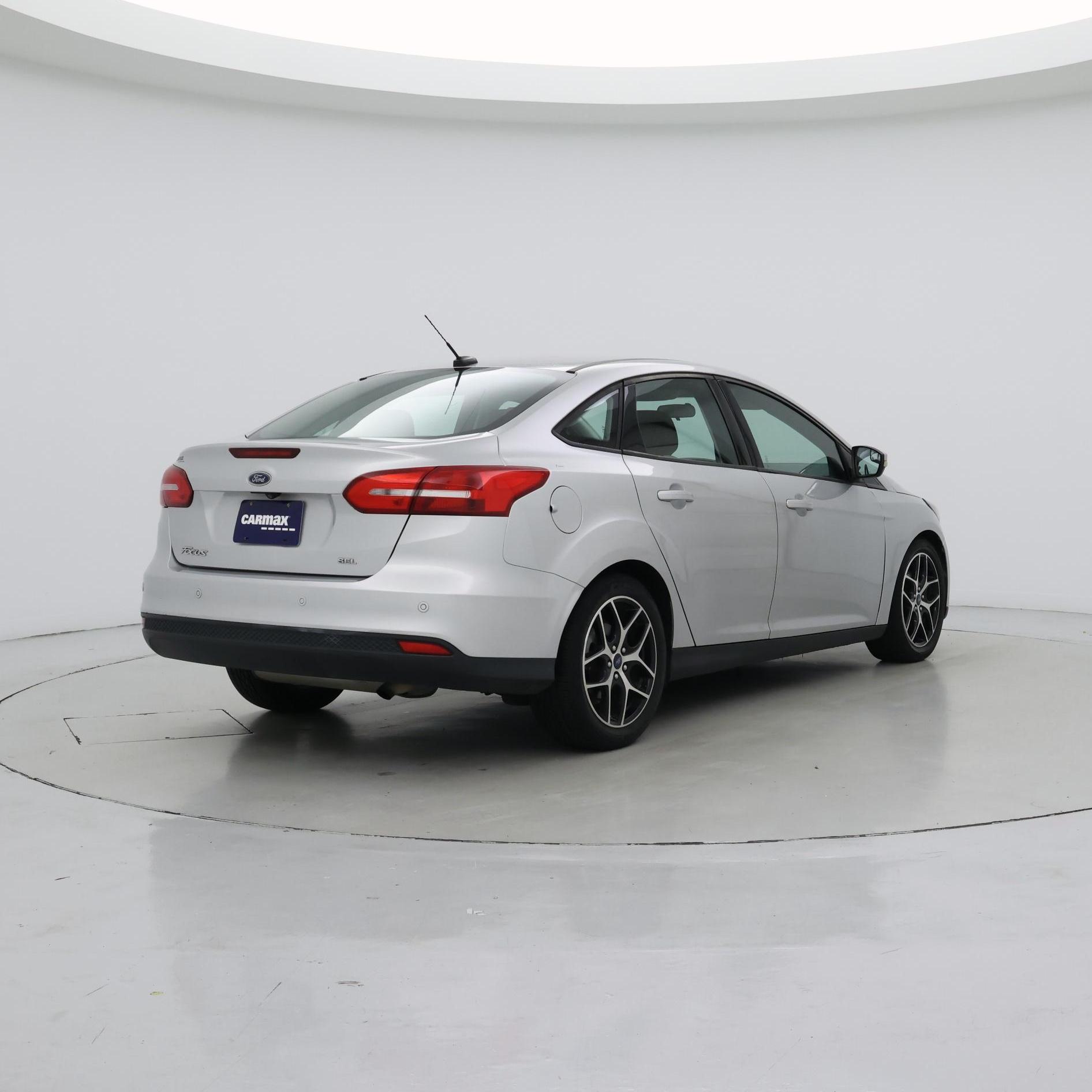 Thumbnail: 2018 Ford Focus - 8