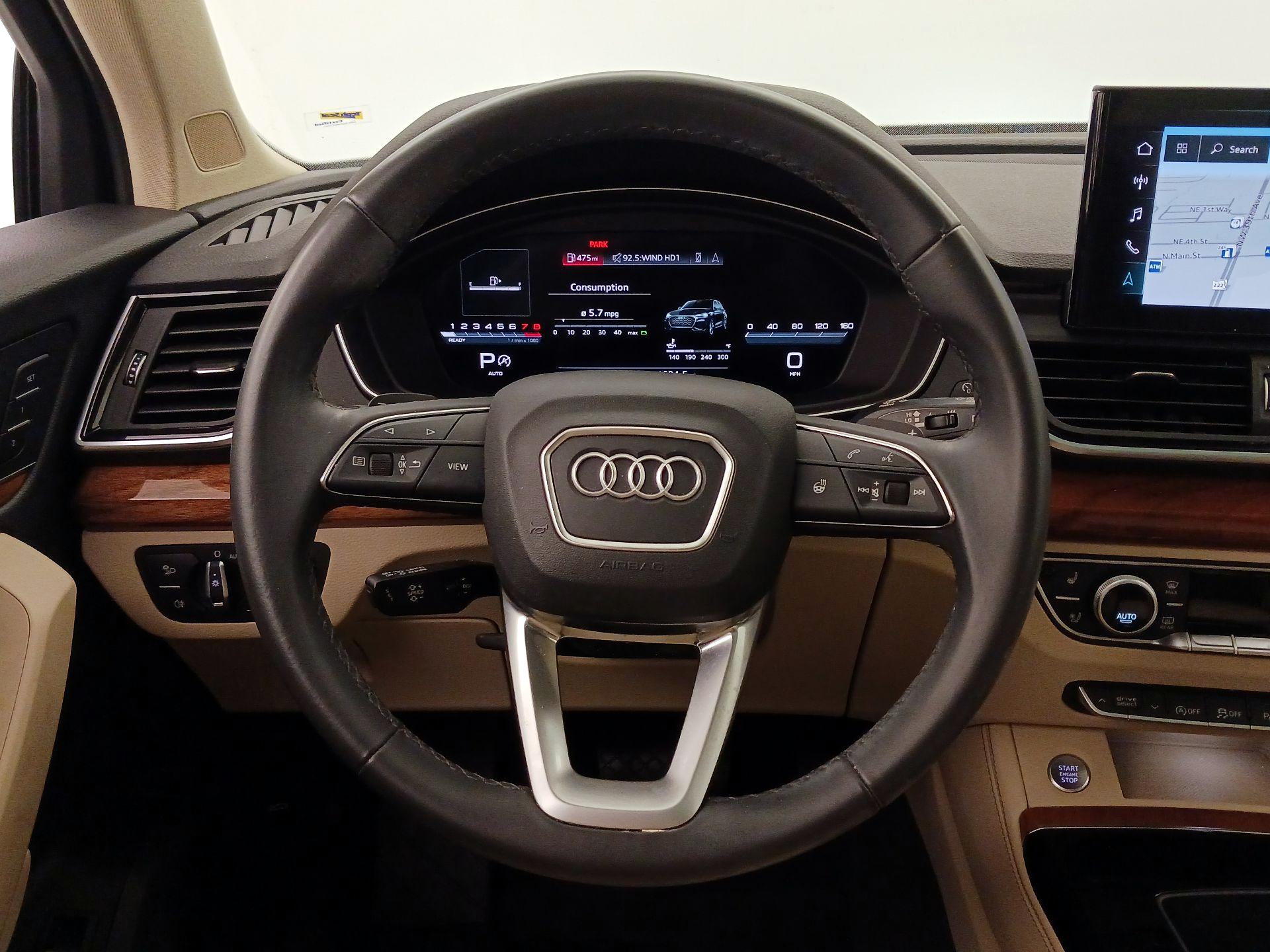 Thumbnail: 2022 Audi Q5 - 10