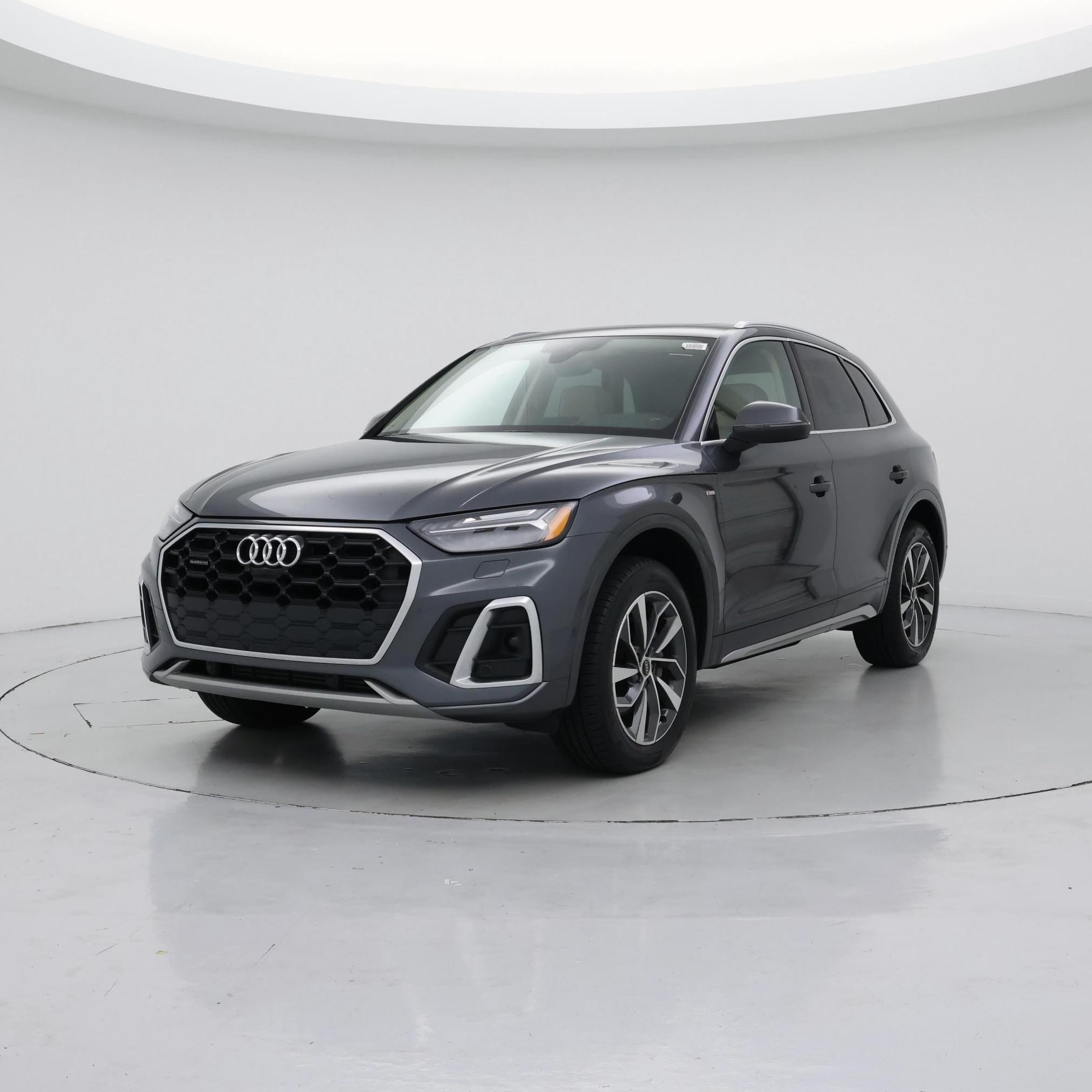 Thumbnail: 2022 Audi Q5 - 4