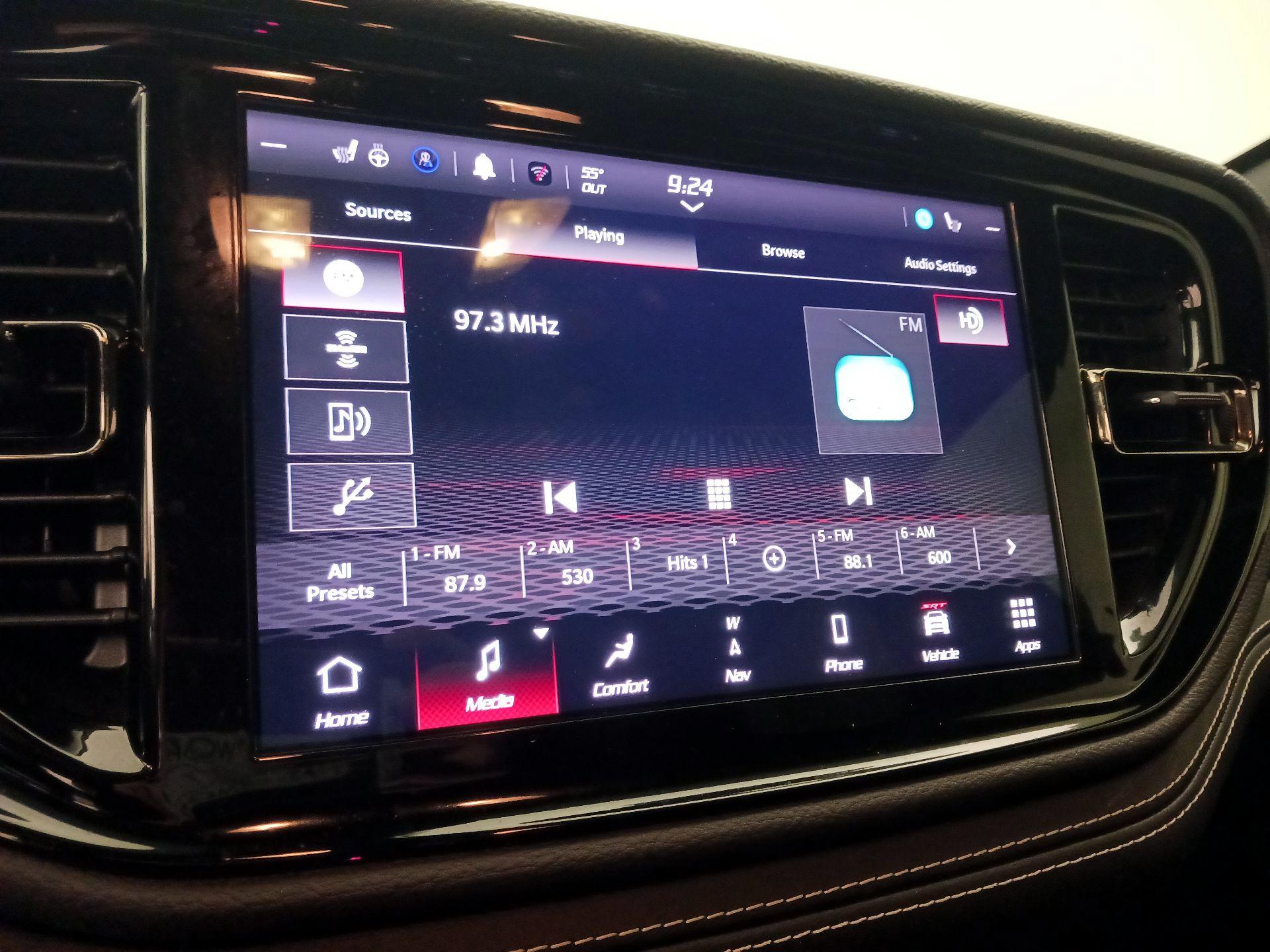 Thumbnail: 2022 Dodge Durango - 16