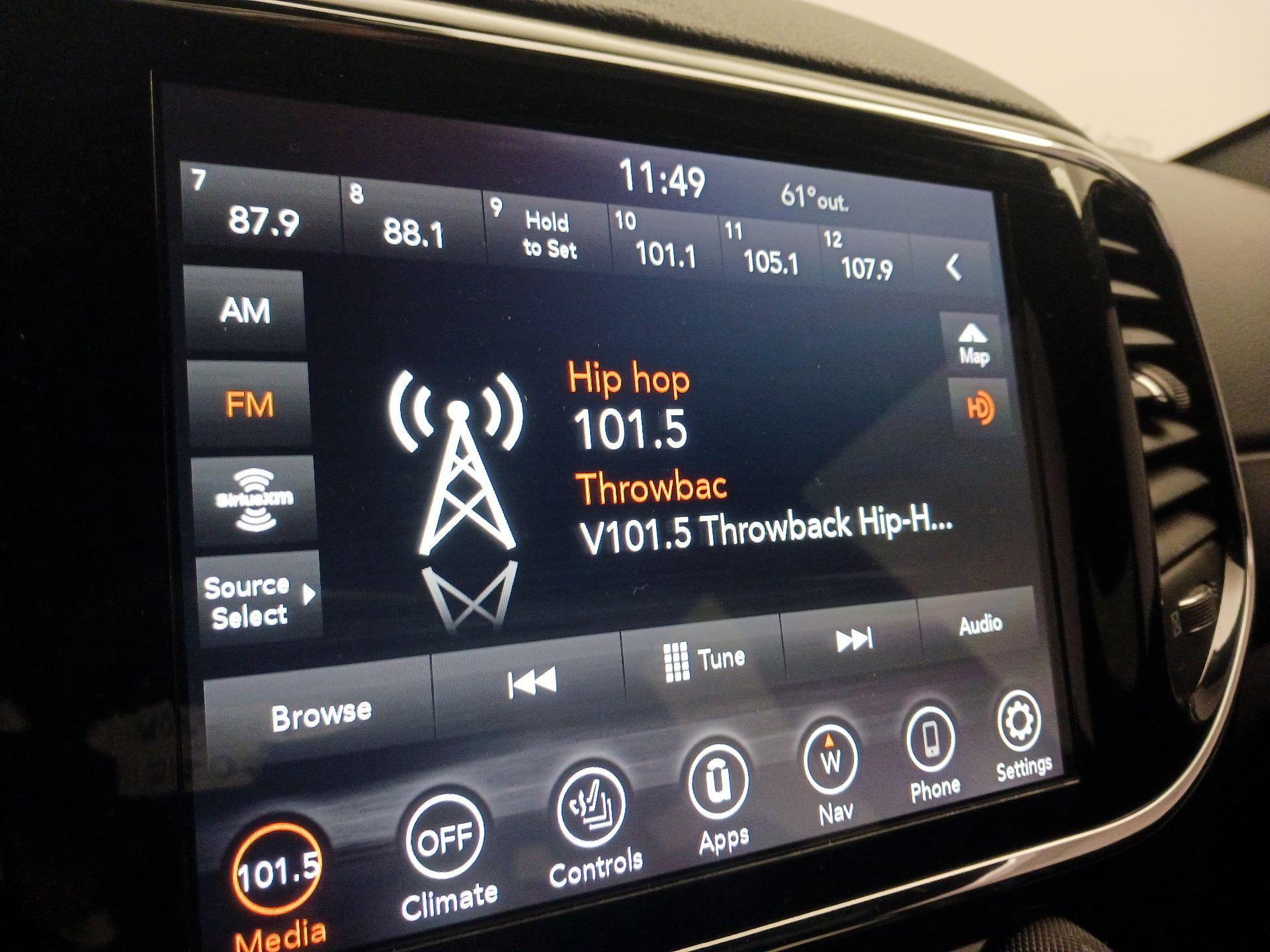 Thumbnail: 2020 Jeep Grand Cherokee - 16