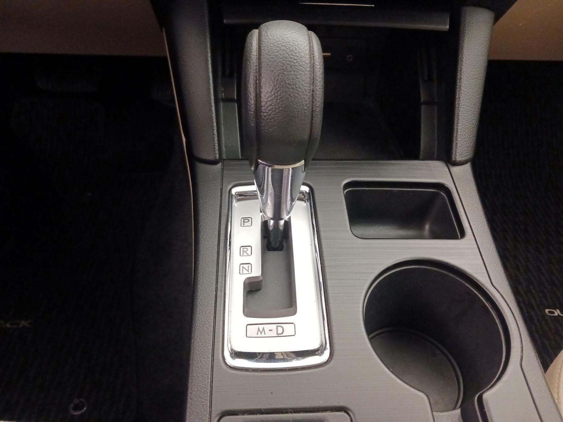 Thumbnail: 2015 Subaru Outback - 17