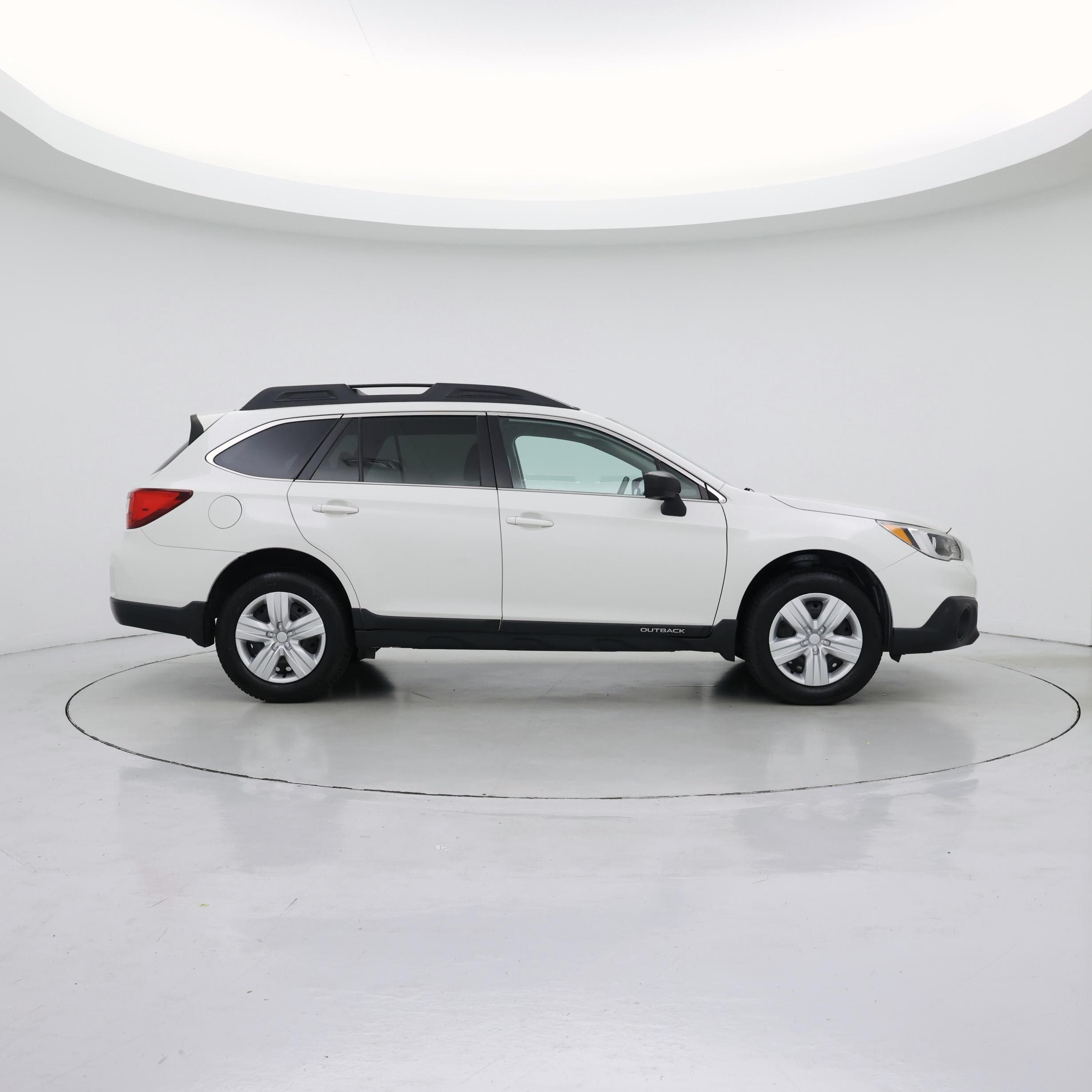 Thumbnail: 2015 Subaru Outback - 7